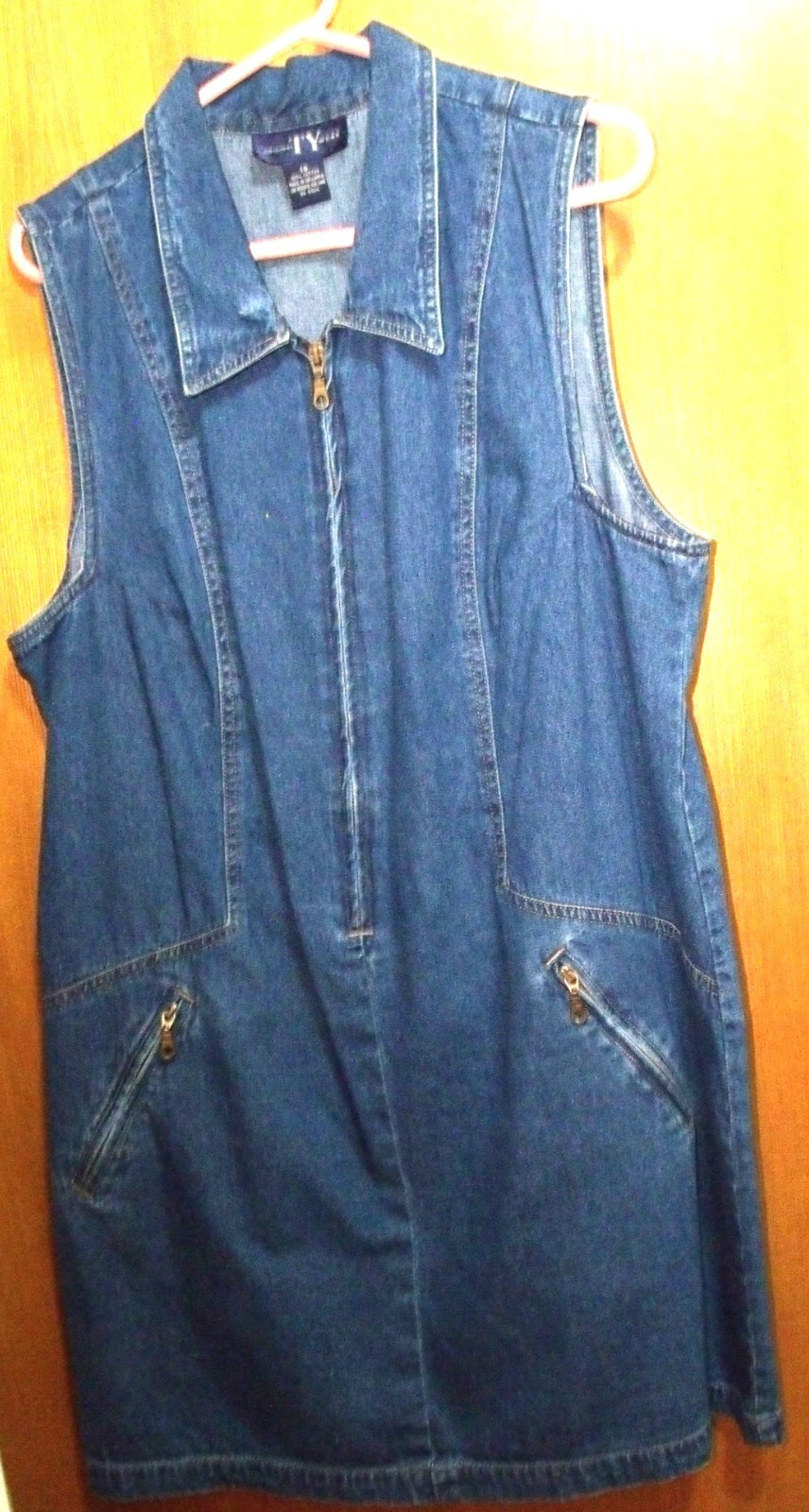 Vintage women’s Stone Washed blue denim Zip up Dress, TY original wear, Size 18