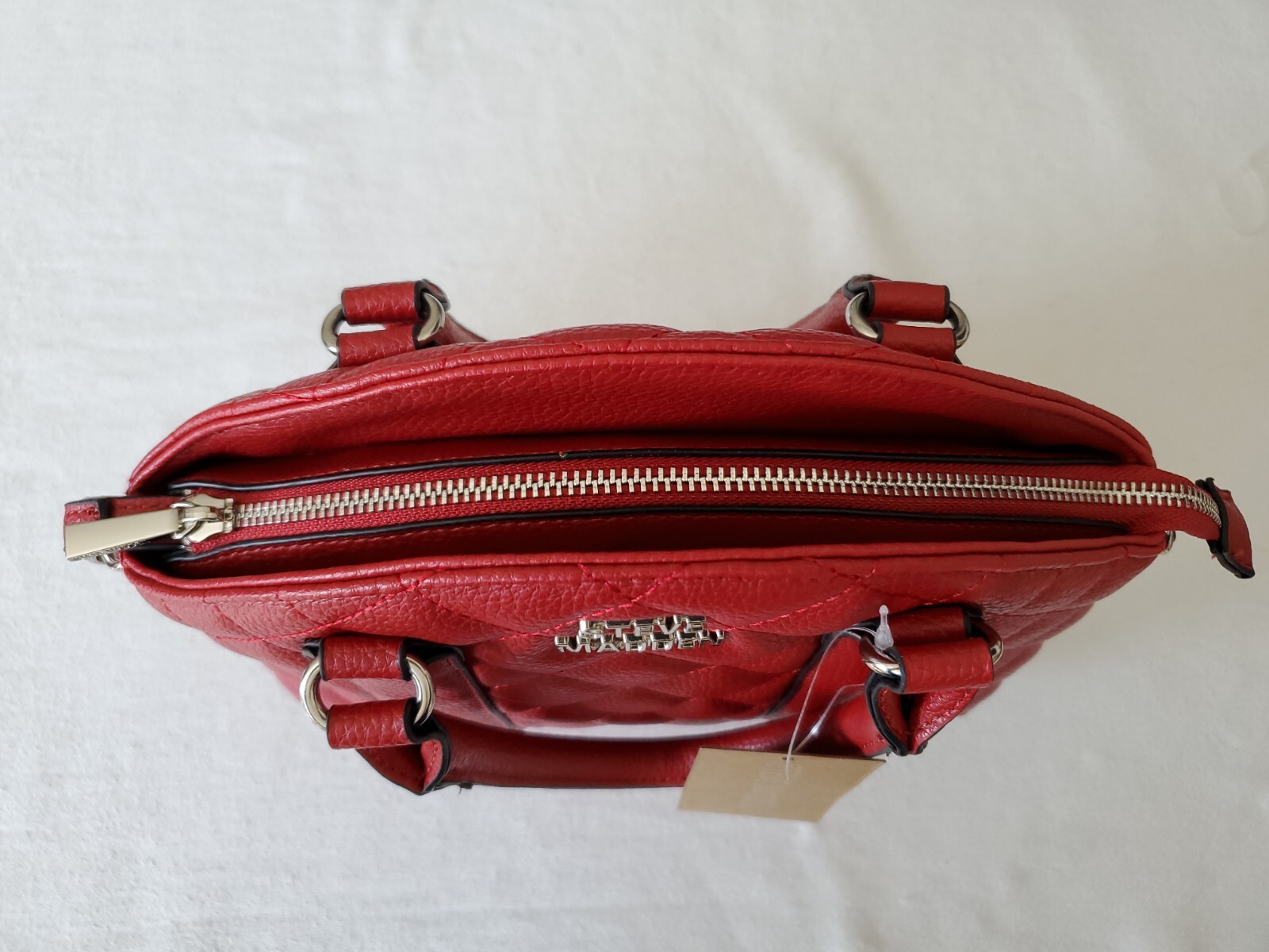 STEVE MADDEN BJULES HANDBAG RED QUILTED with Crossbody Strap Silver Accents NWT