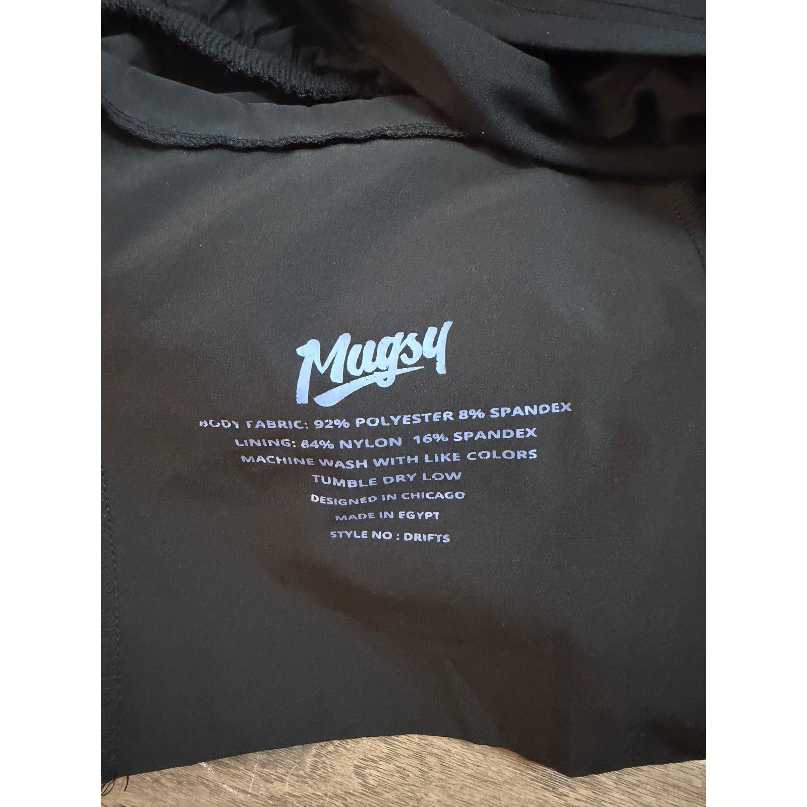 Mugsy Mens XL Black Performance Shorts Elastic Drawstring Liner Gym Swim