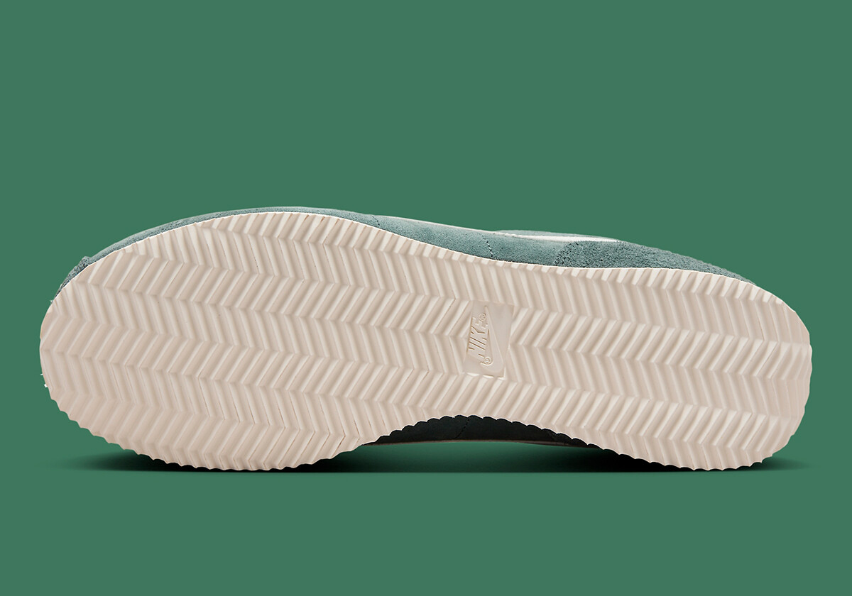 Nike Cortez Vintage Green Sail Midnight Navy FZ3594-338 Men’s