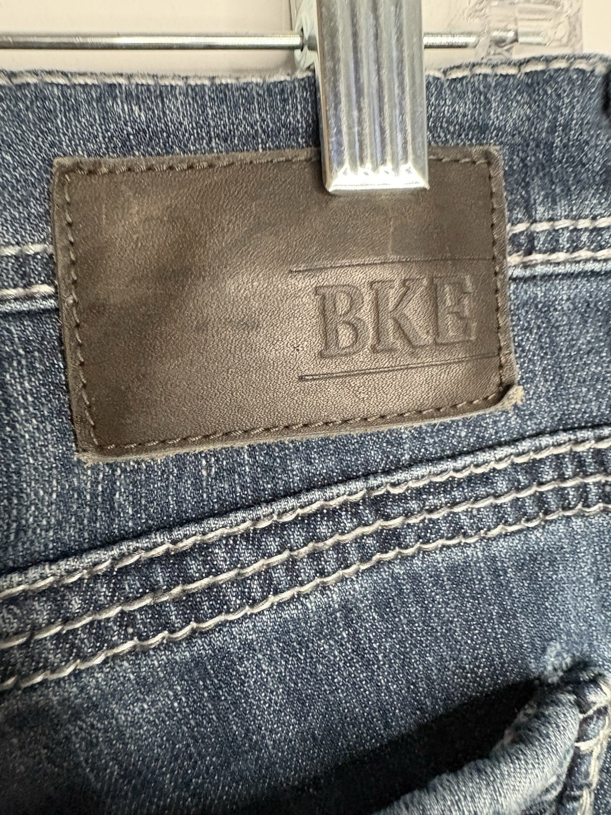 BKE Jeans Aiden Bootcut Dark Wash Mens Size 29S Measures 29×29 Flap Pocket