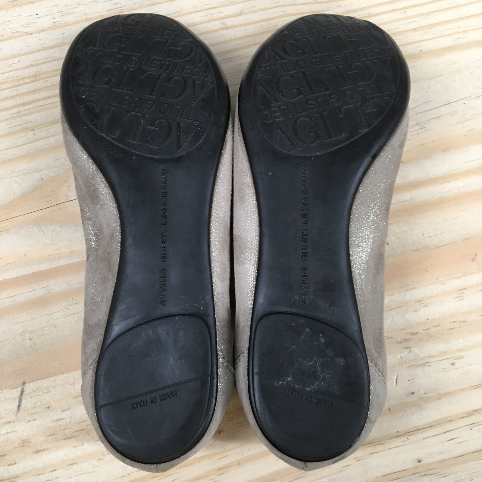 AGL Attilio Giusti Leombruni Womens 36.5 Taupe Suede Ballet Flats Snake Skin