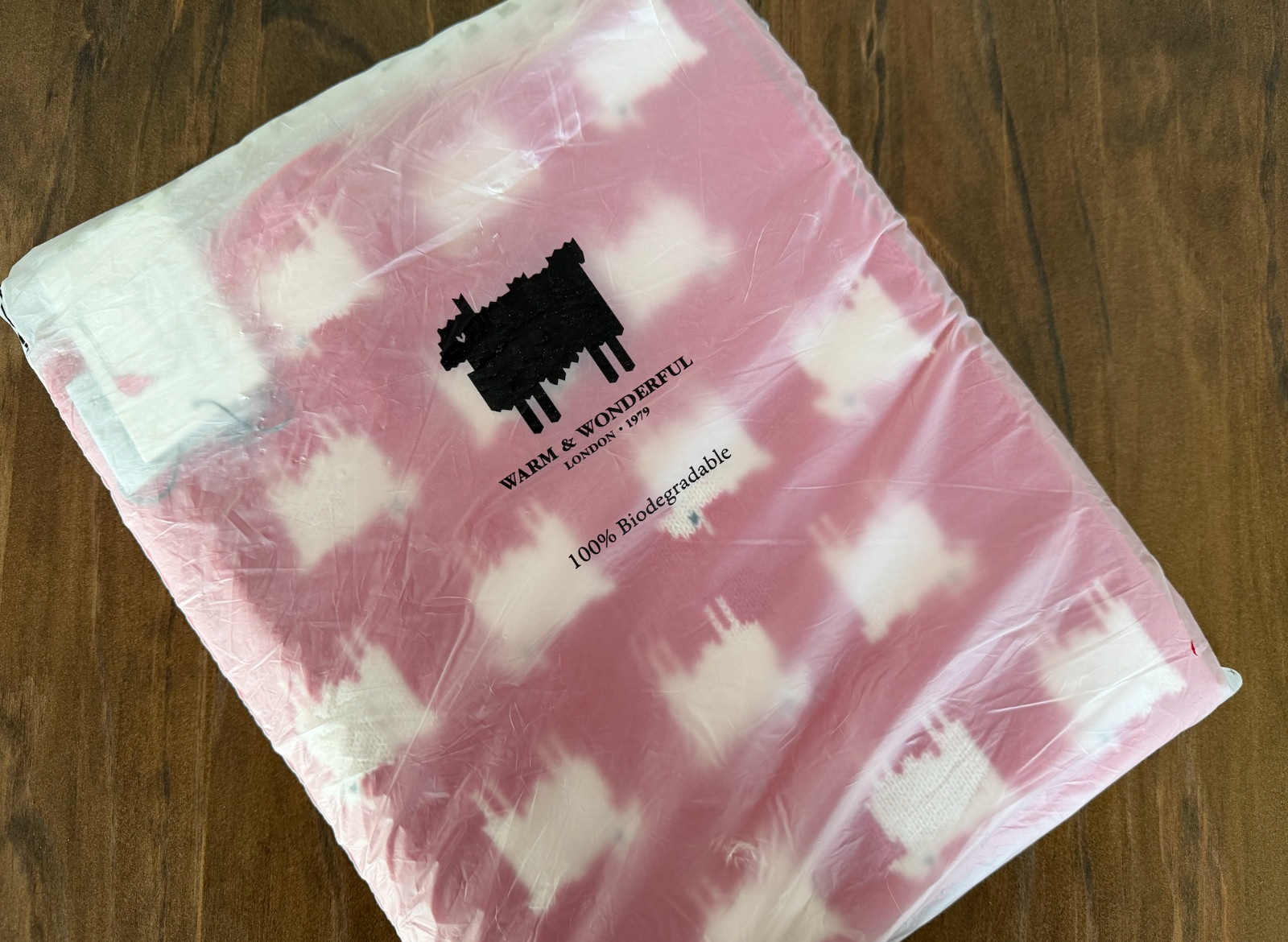 Warm & Wonderful Warm and Wonderful Diana Black Sheep Scarf Wool Cashmere