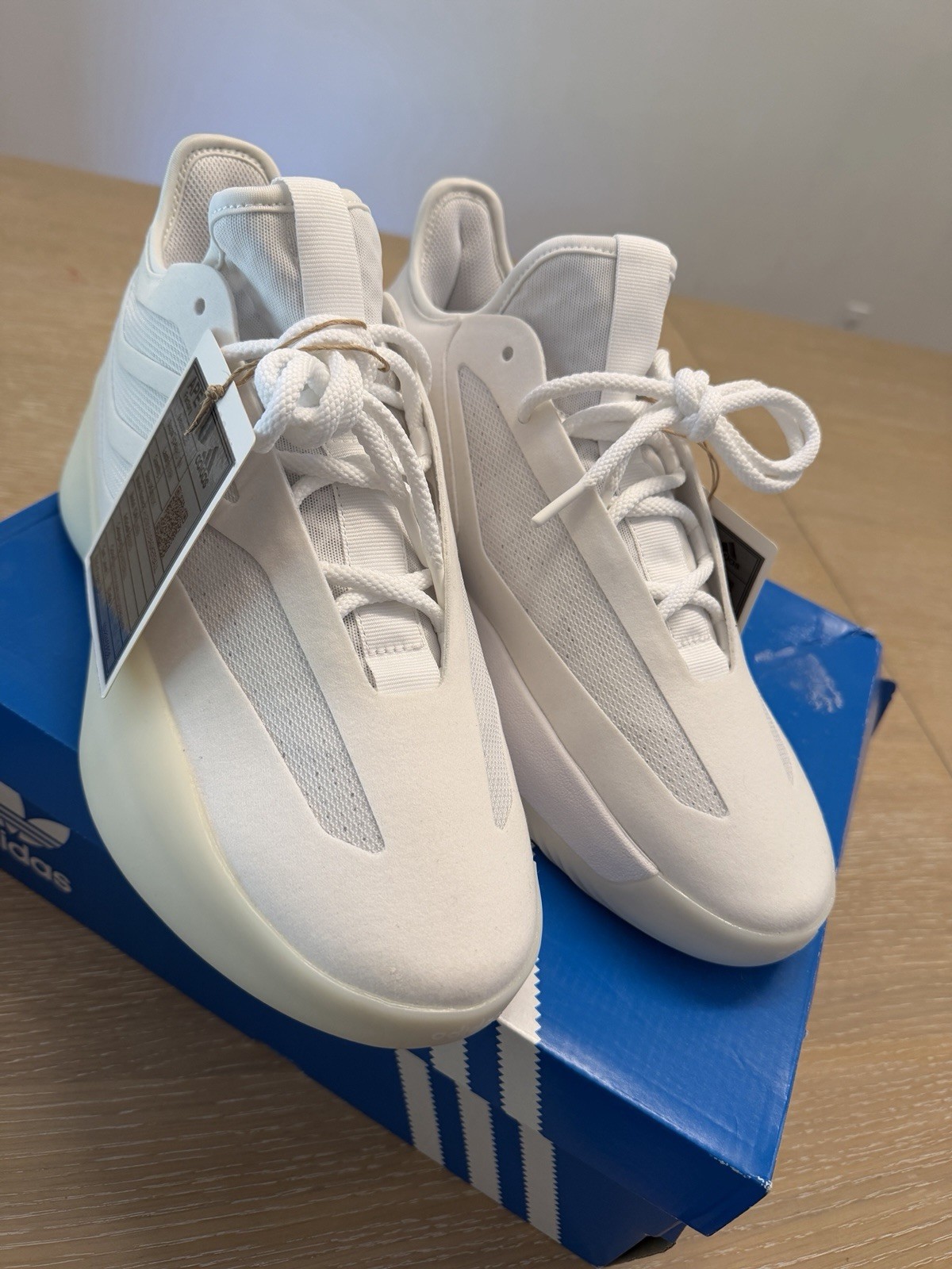 adidas Fear of God Athletics II Basketball Men’s White Low Top Lace-Up Sneakers