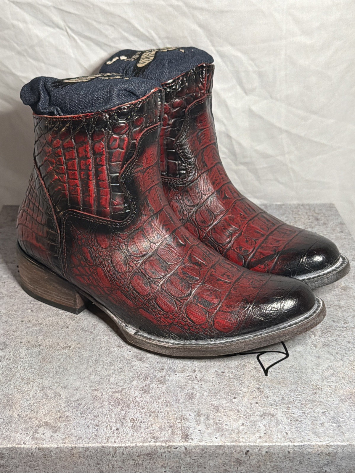 FREEBIRD SANTIAGO “RED CROCO” HARNESS ANKLE BOOTS WOMEN’S Size 7