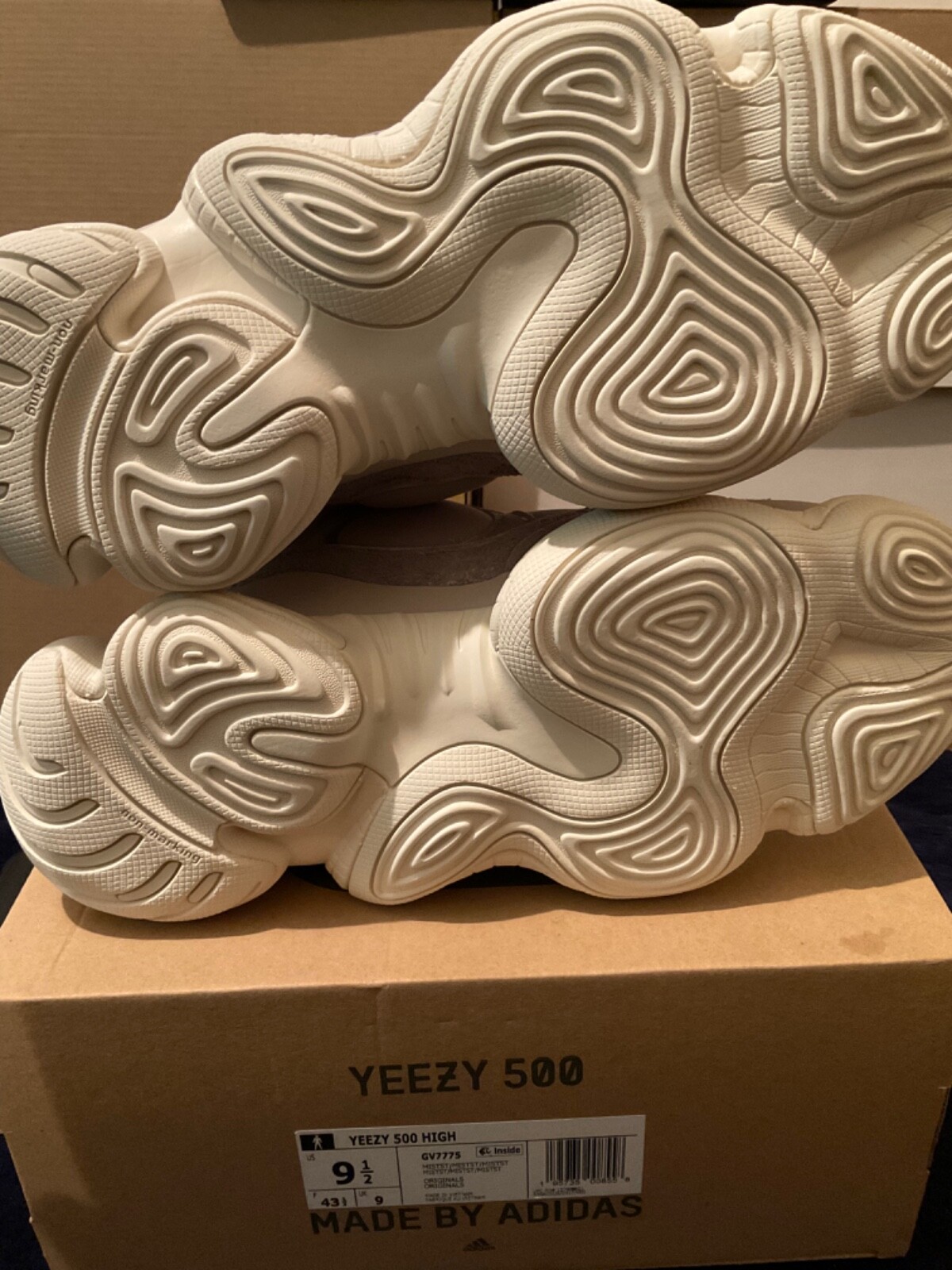 Adidas Yeezy 500 High Mist Stone GV7775 US Size 9.5M
