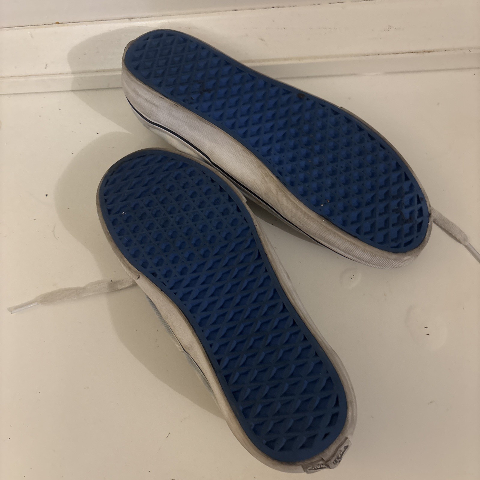 Blue tie dye Vans M 6 / W 7.5