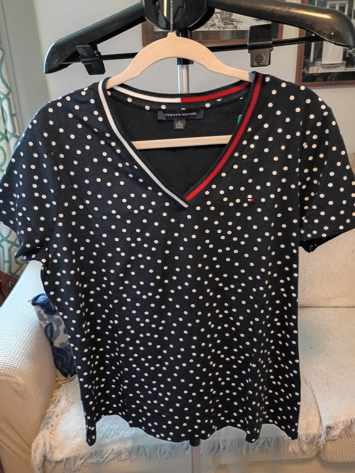Tommy Hilfiger Black Polka Dot V-Neck Short Sleeve T-Shirt L or M