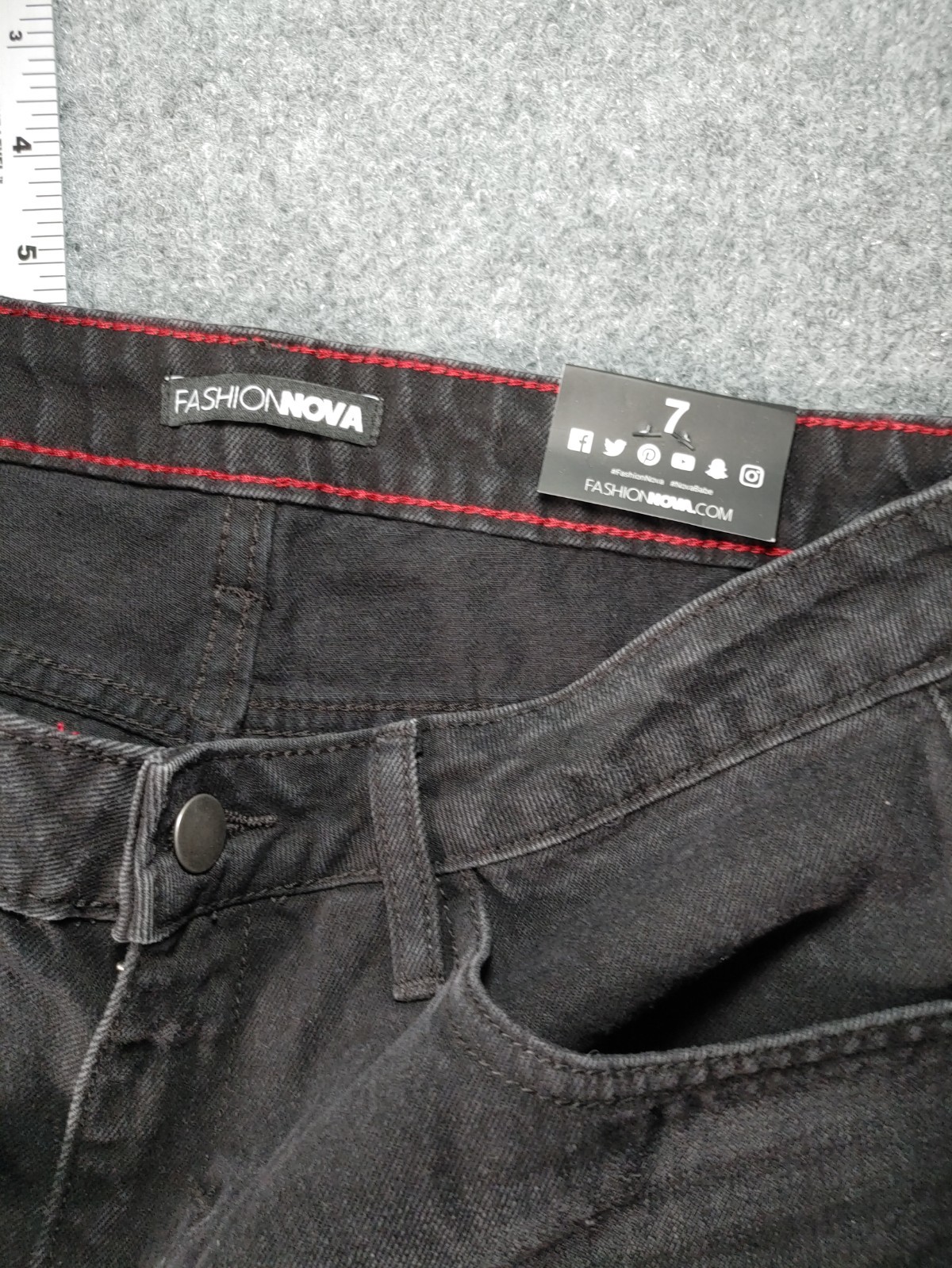Fashion Nova Skinny Jeans Black Womens Size 7 Stretch Comfort Distressed Crop
