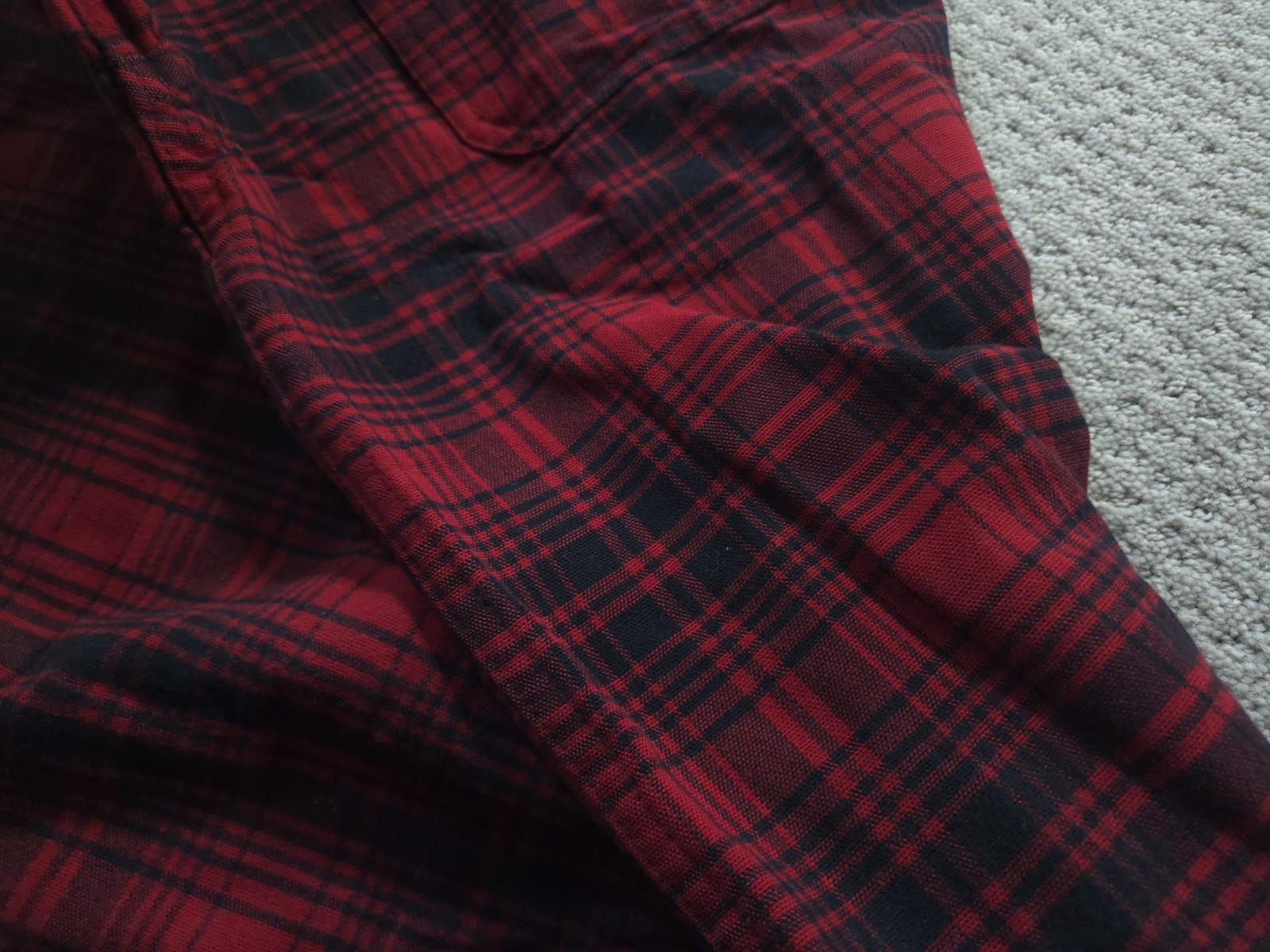 LL Bean Chamois Cloth Shirt Mens Small Red Black Plaid Buffalo Flannel Chore