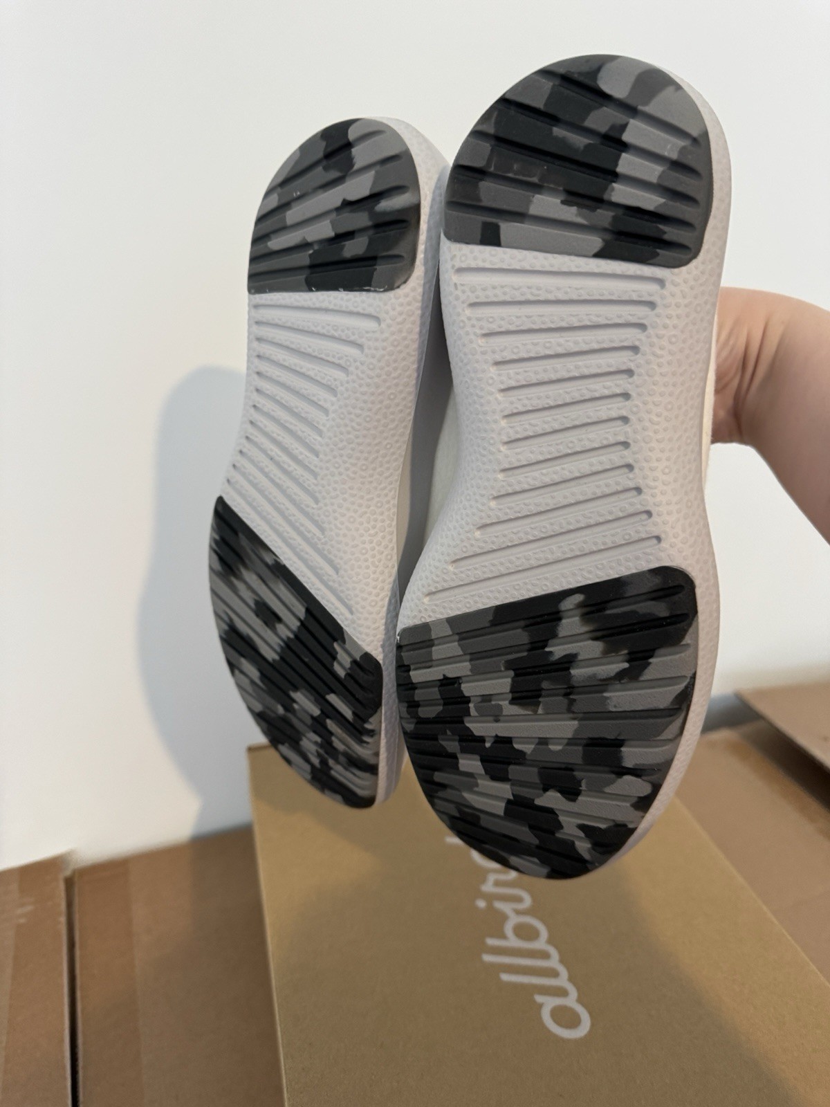 NEW ALLBIRDS WOOL RUNNER MIZZLE BLIZZARD CAMO SHOES SNEAKER WHITE MENS SIZE 13