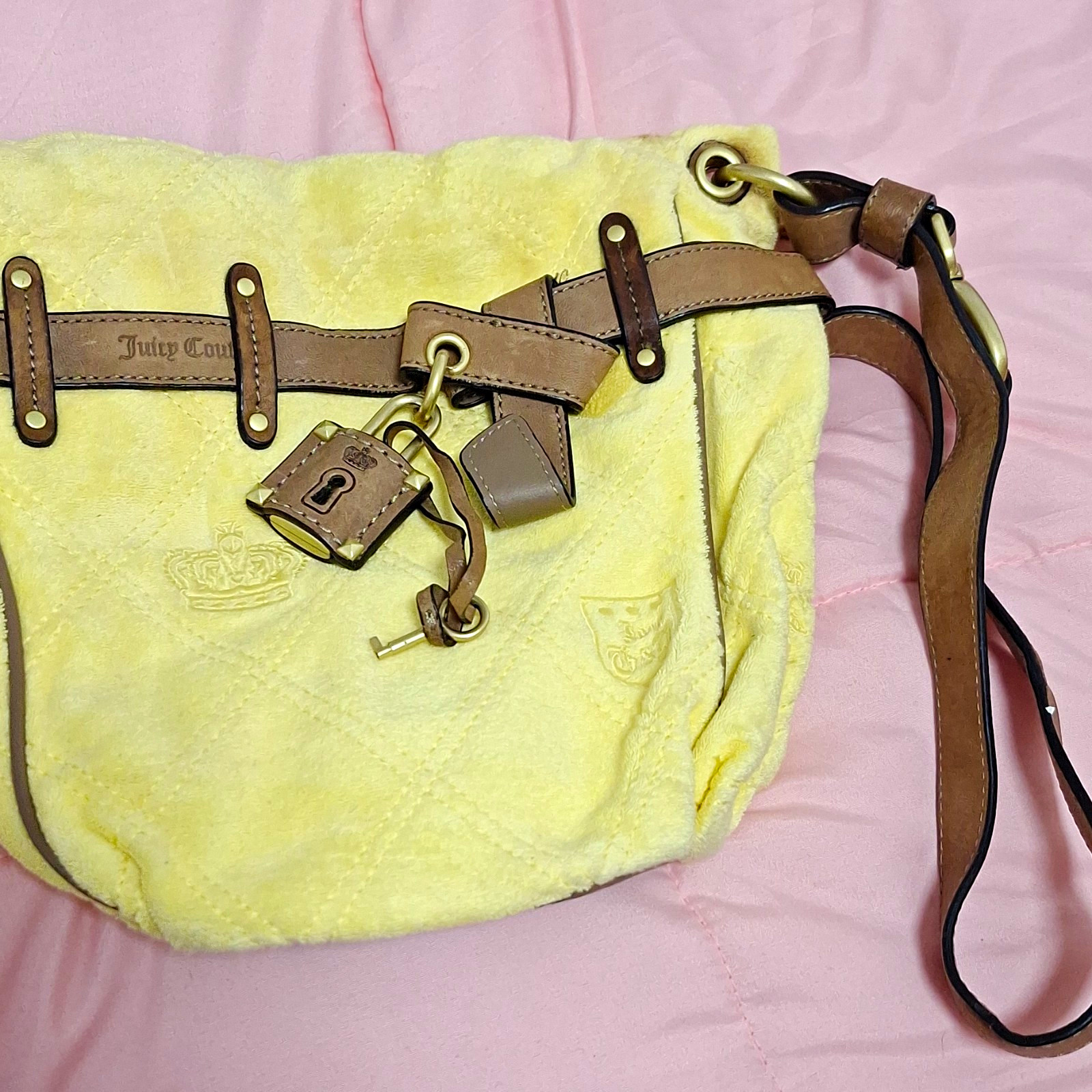 Juicy Couture Yellow Quilted Logo Zip Medium Women’s Shoulder Bag Lock & Key