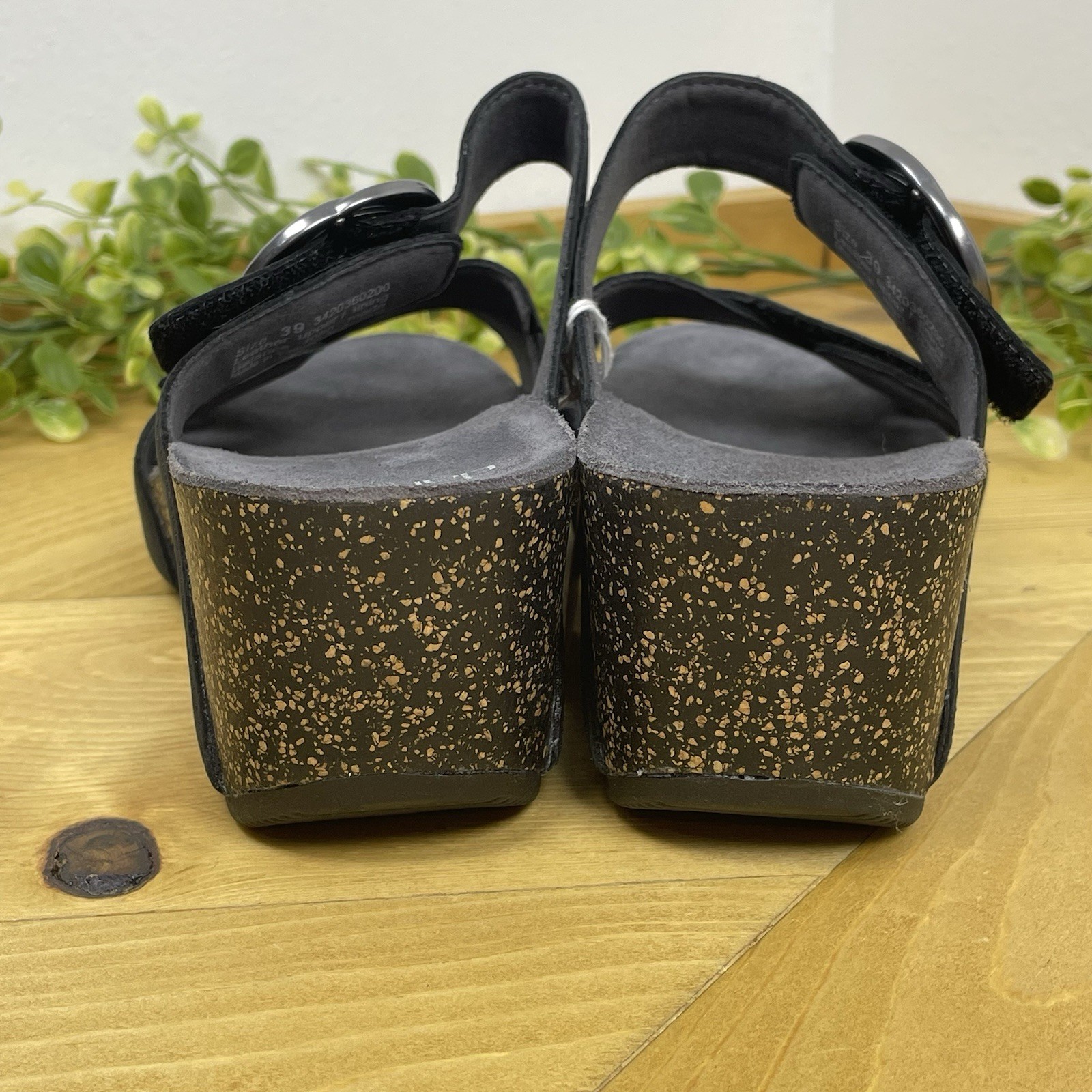 Dansko Susie Black Nubuck Wedge Sandals Women’s Size 39 M US 8.5-9 New In Box⁠