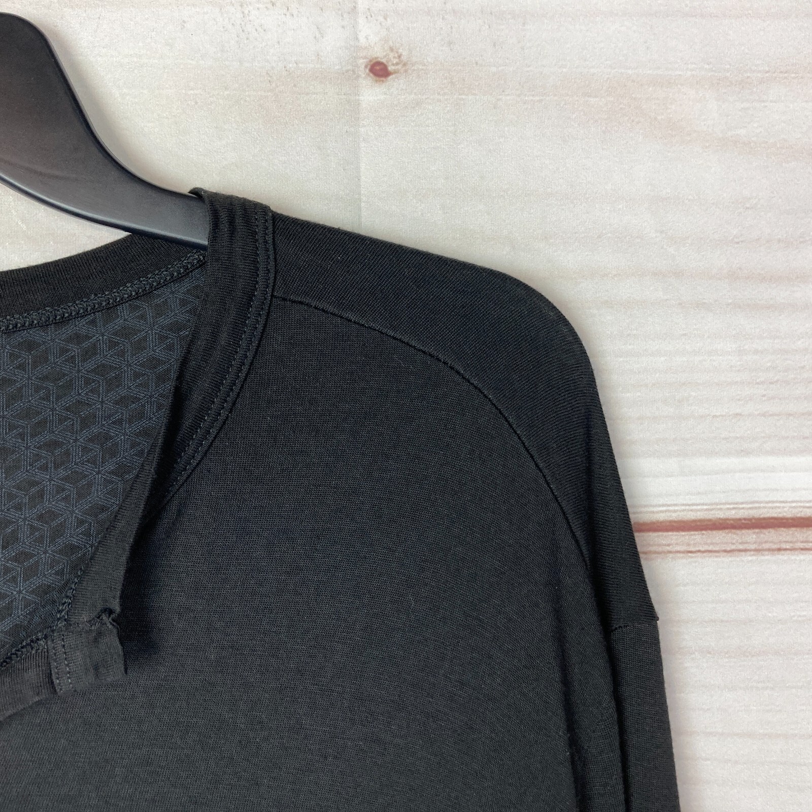 Copper Fit Top Womens Small Black Long Sleeve T-Shirt Modal Knit Solid V-Neck
