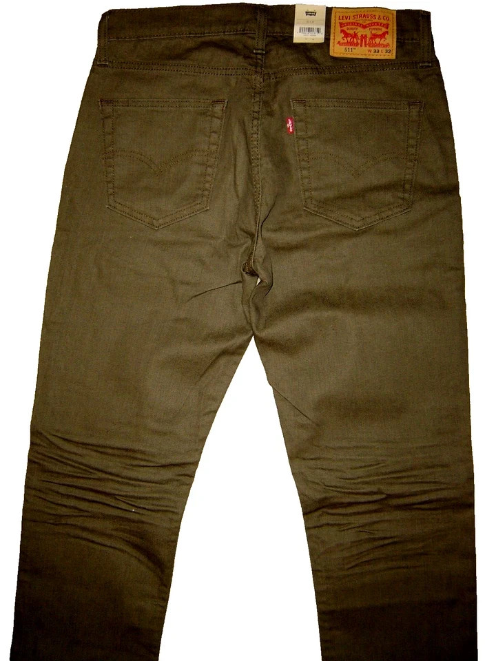 NWT Levi’s 511 jeans 33 x 32 Slim Fit Retail $80 Style # 04511-2273