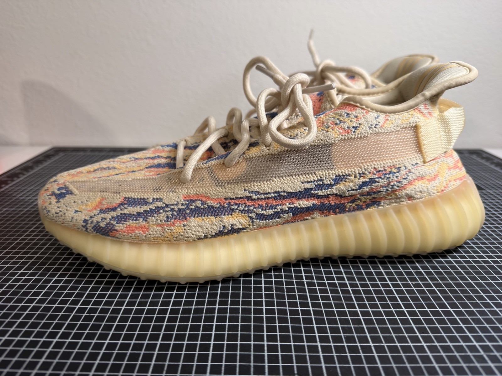 adidas Yeezy Boost 350 V2 MX Oat Beige Primeknit Low Top Sz 10 VNDS Sneakers