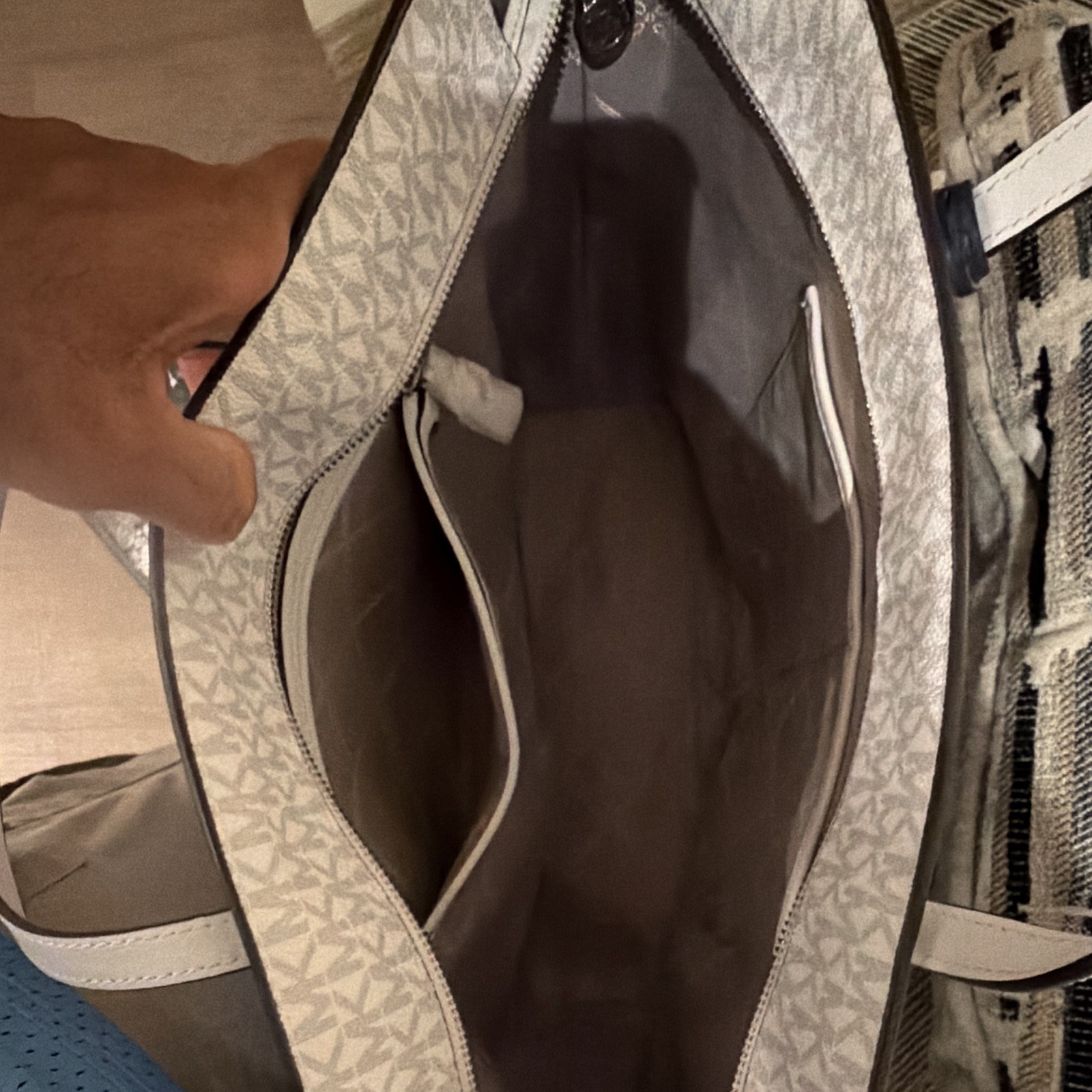 Michael Kors Monogram Ombre Blue/White Large Zip Tote w/ Detachable Strap
