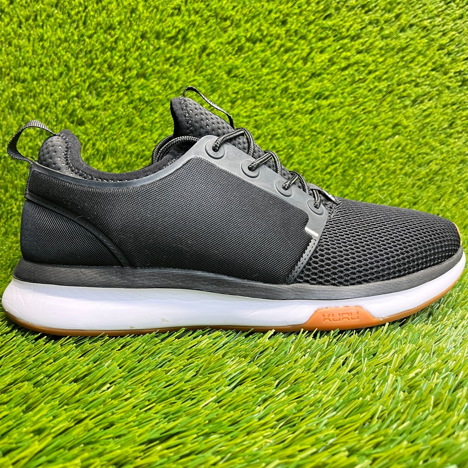 Kuru Atom Womens Size 10 Black White Athletic Running Walking Shoes Sneakers