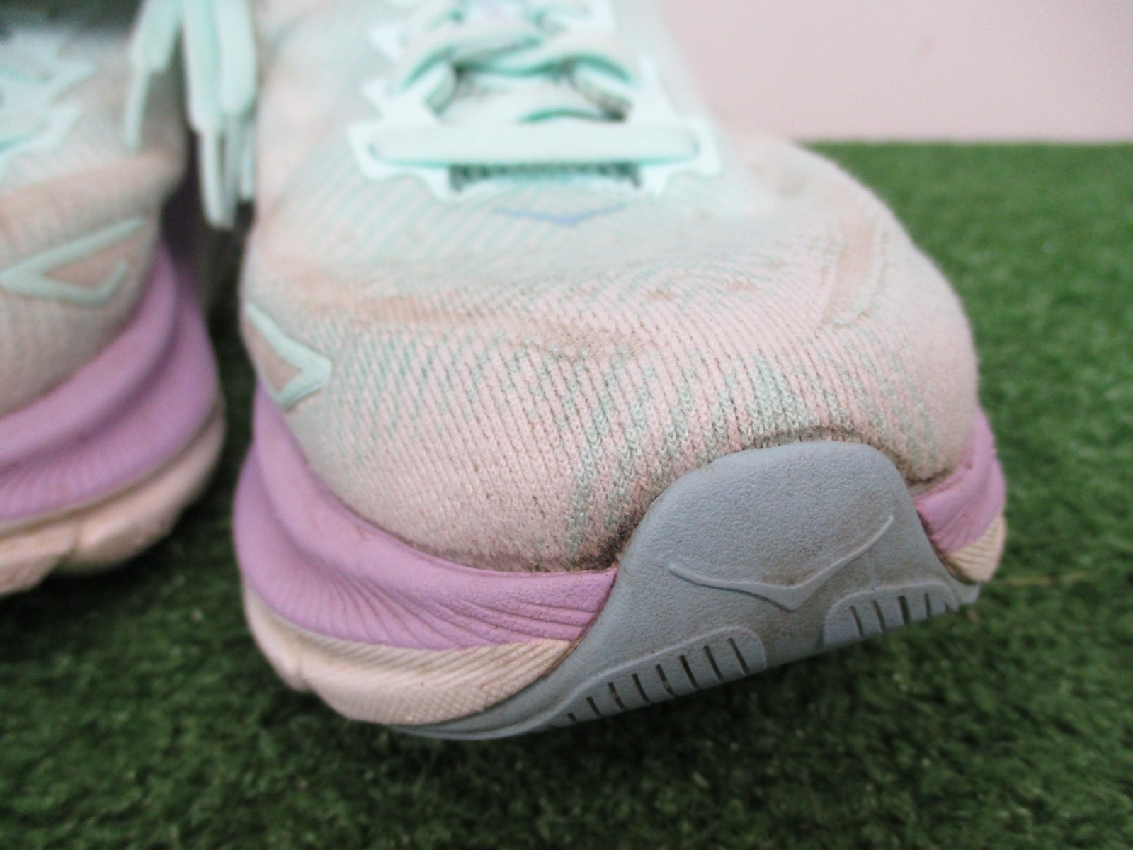 Hoka Clifton 9 Shoes Womens 9.5 Green Purple White Track Road Running Cushion *