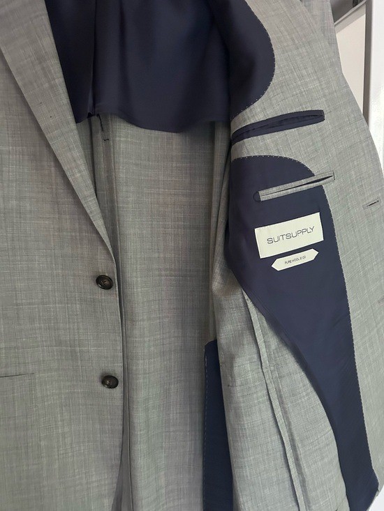 Suitsupply Light Grey Tailored Fit Havana Suit Jacket 38L Pure Wool S120