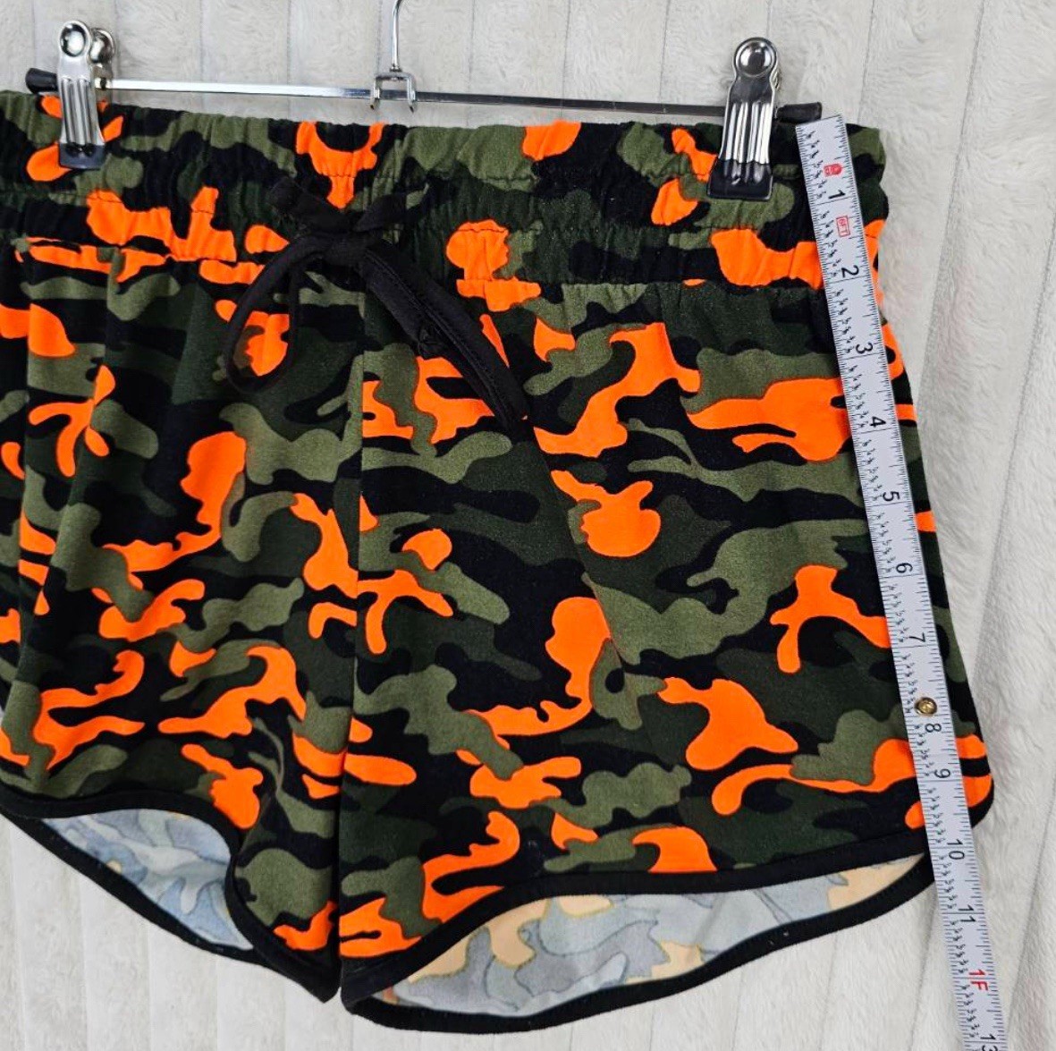 Rue 21 Camouflage Polyester/Spandex Blend Drawstring Shorts Size Large