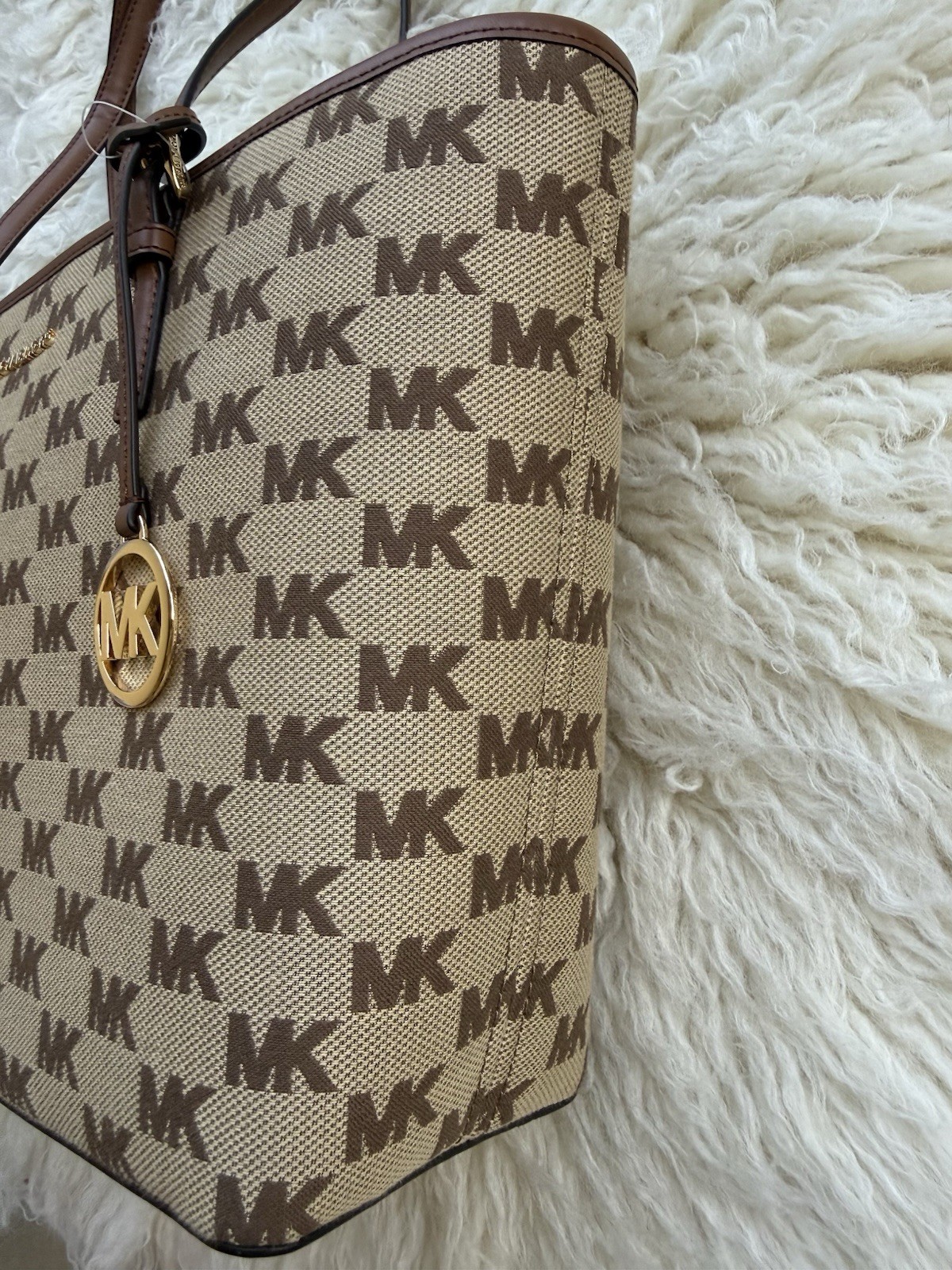 Michael Kors Jet Set Medium Carryall Tote Beige Ebony MK Logo NWT MSRP $298