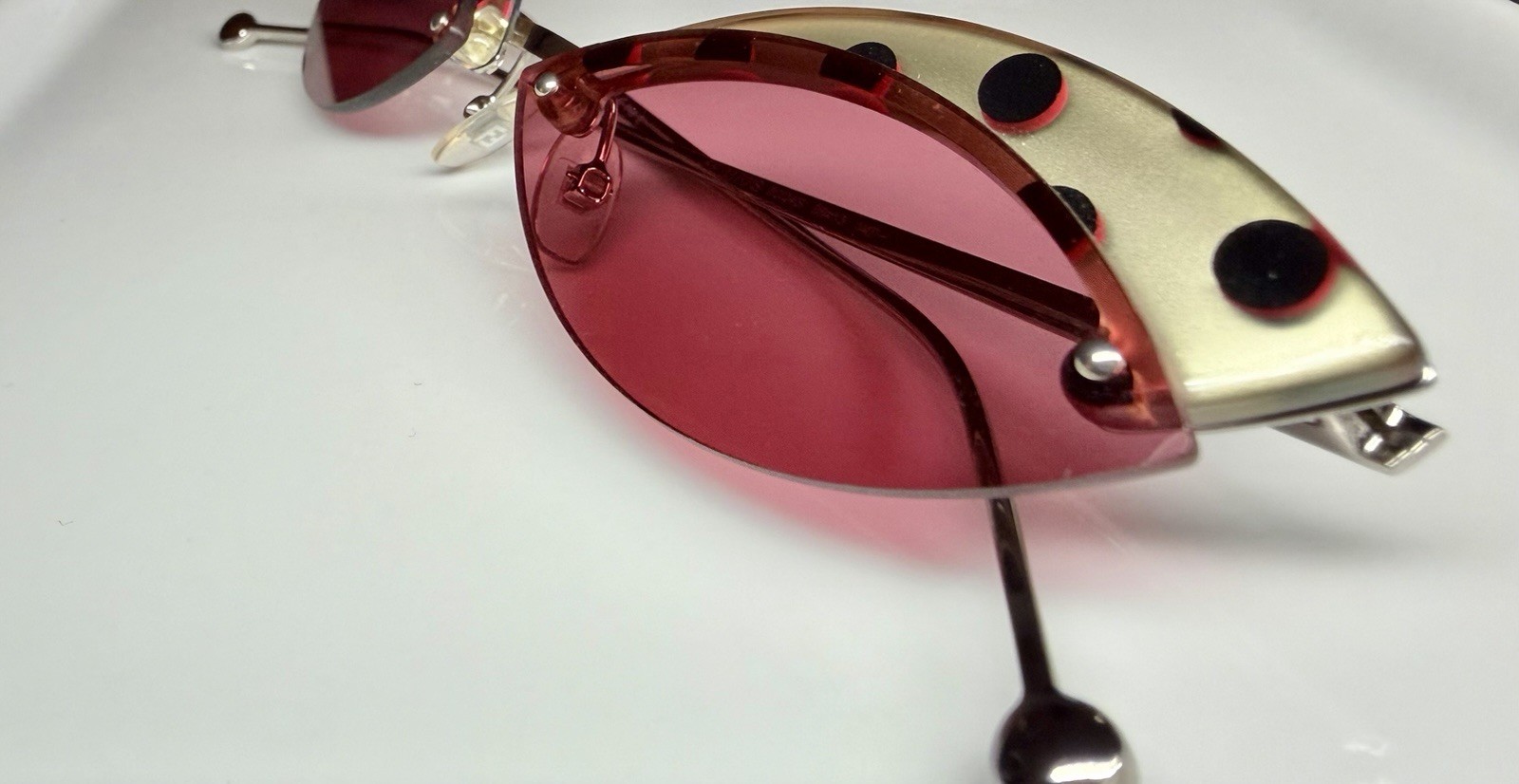 PRISTINE Fendi DeFender Polka Dot Butterfly Sunglasses FF 0370/S Red/Silver