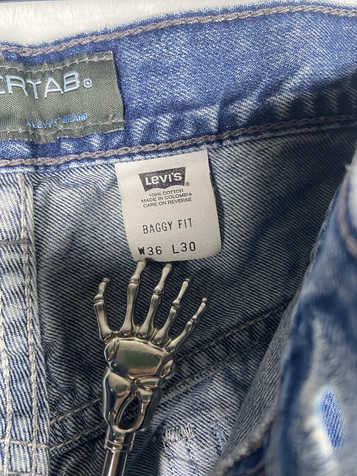 Vintage Levi’s Silver tab Baggy Jeans 36×30 stonewash blue 90s Y2K Skater USA