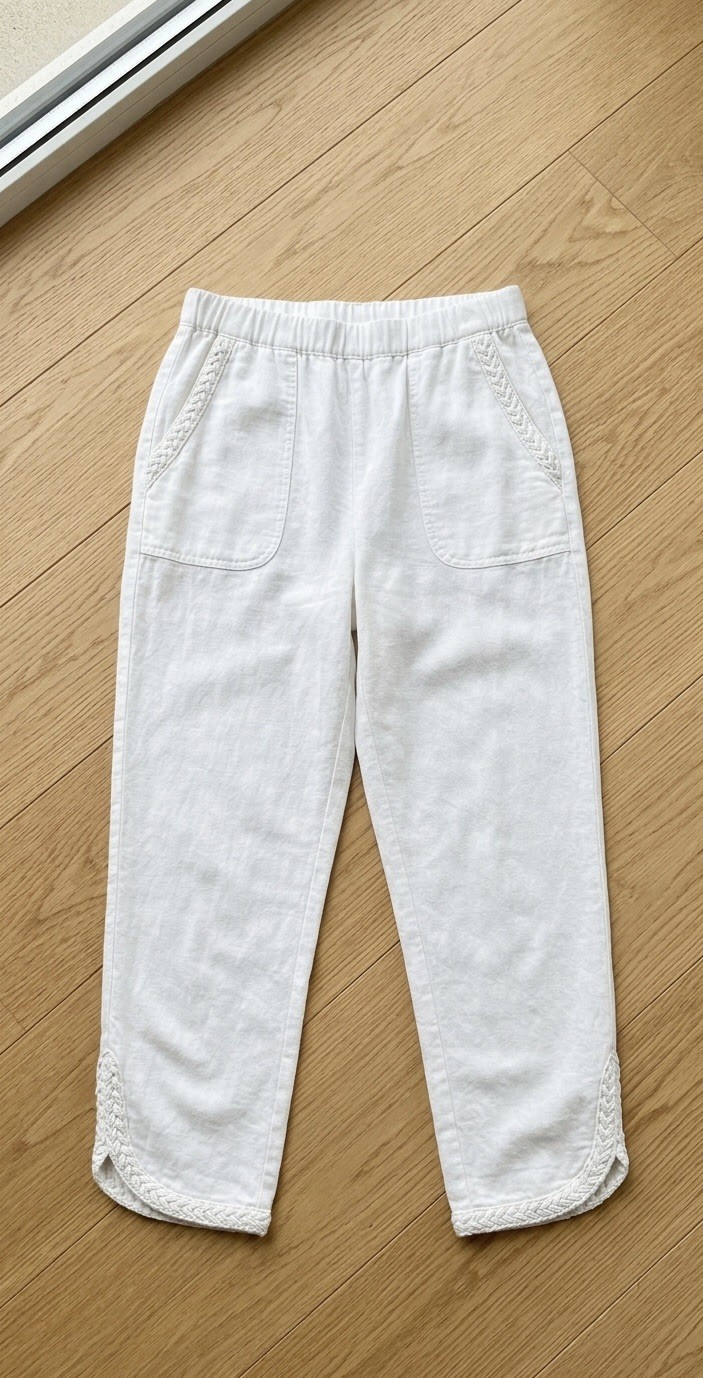 Women’s Braided Hem Stretch French Terry Capri – White-L