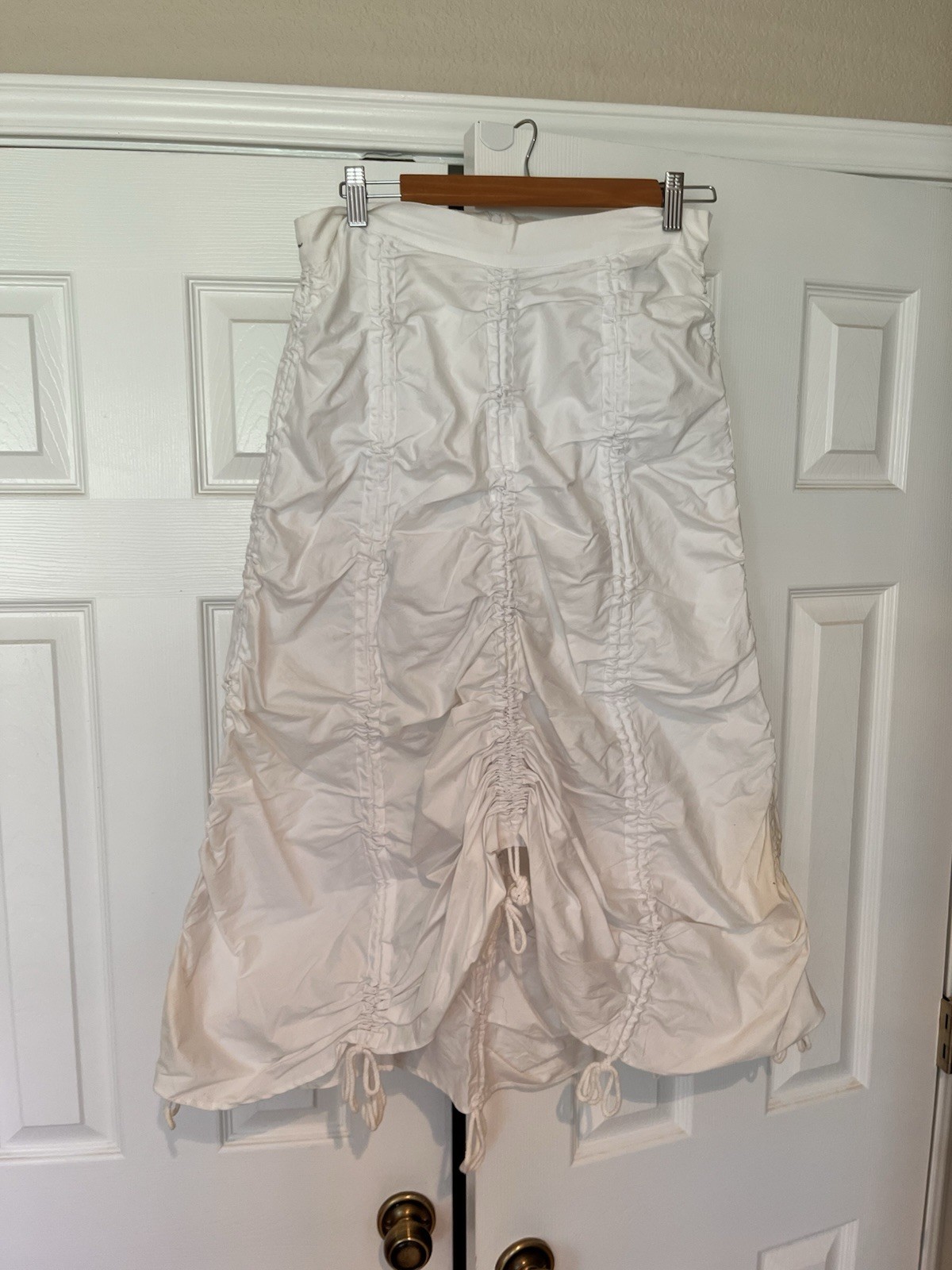 Parachute White Skirt Large With Toggles (Maria)