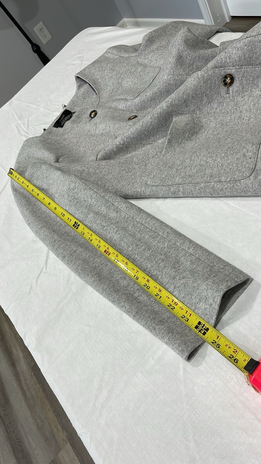 J.Crew Mario Bellucci Italian knit wool jacket size 8 gray oversized pockets
