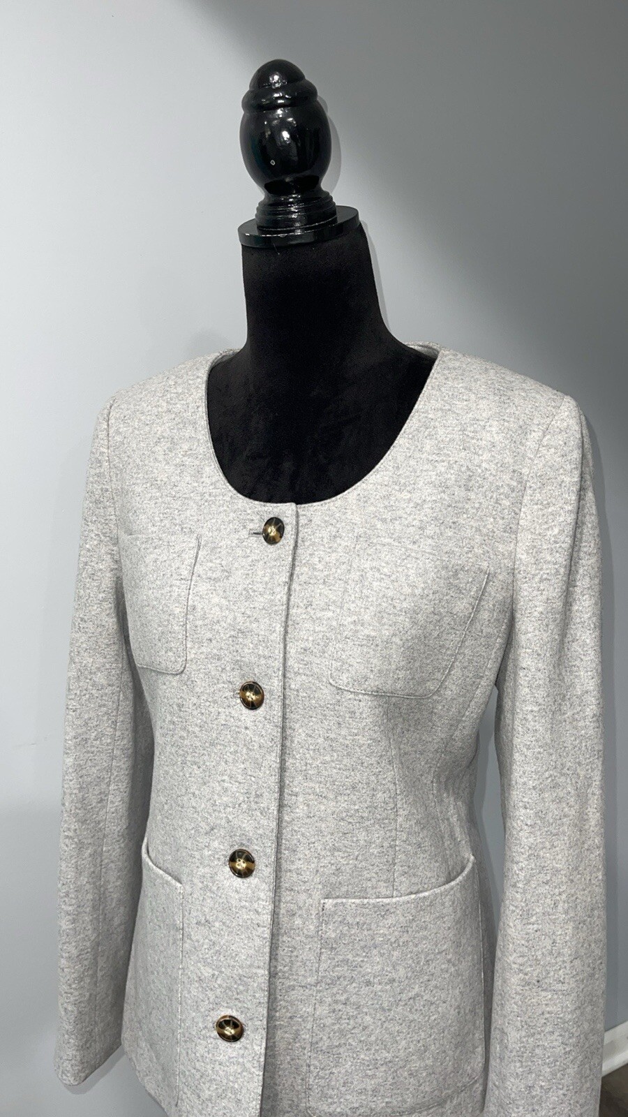 J.Crew Mario Bellucci Italian knit wool jacket size 8 gray oversized pockets