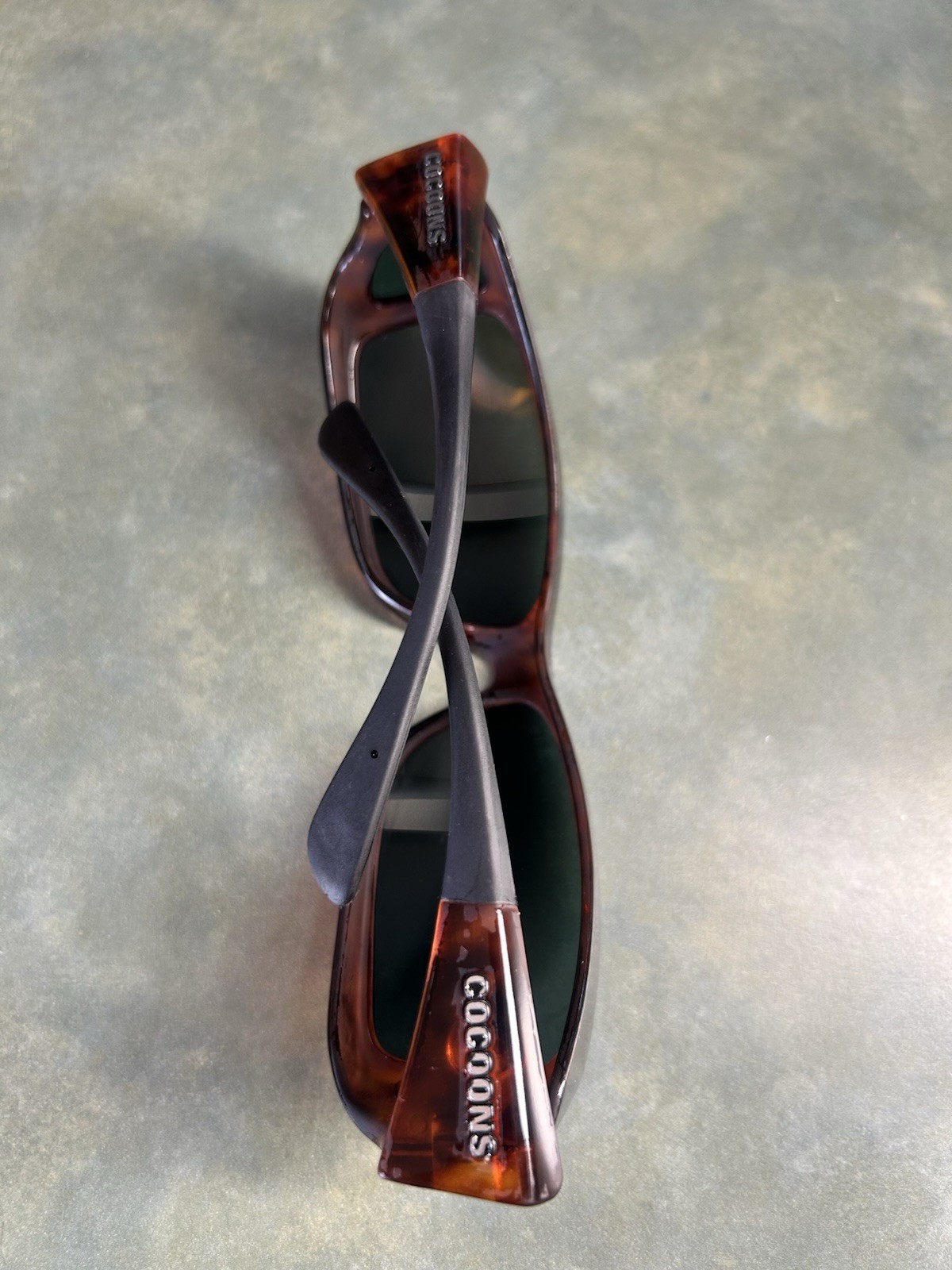COCOONS Fit Over Sunglasses Medium Large Polarized Over Glasses As Is