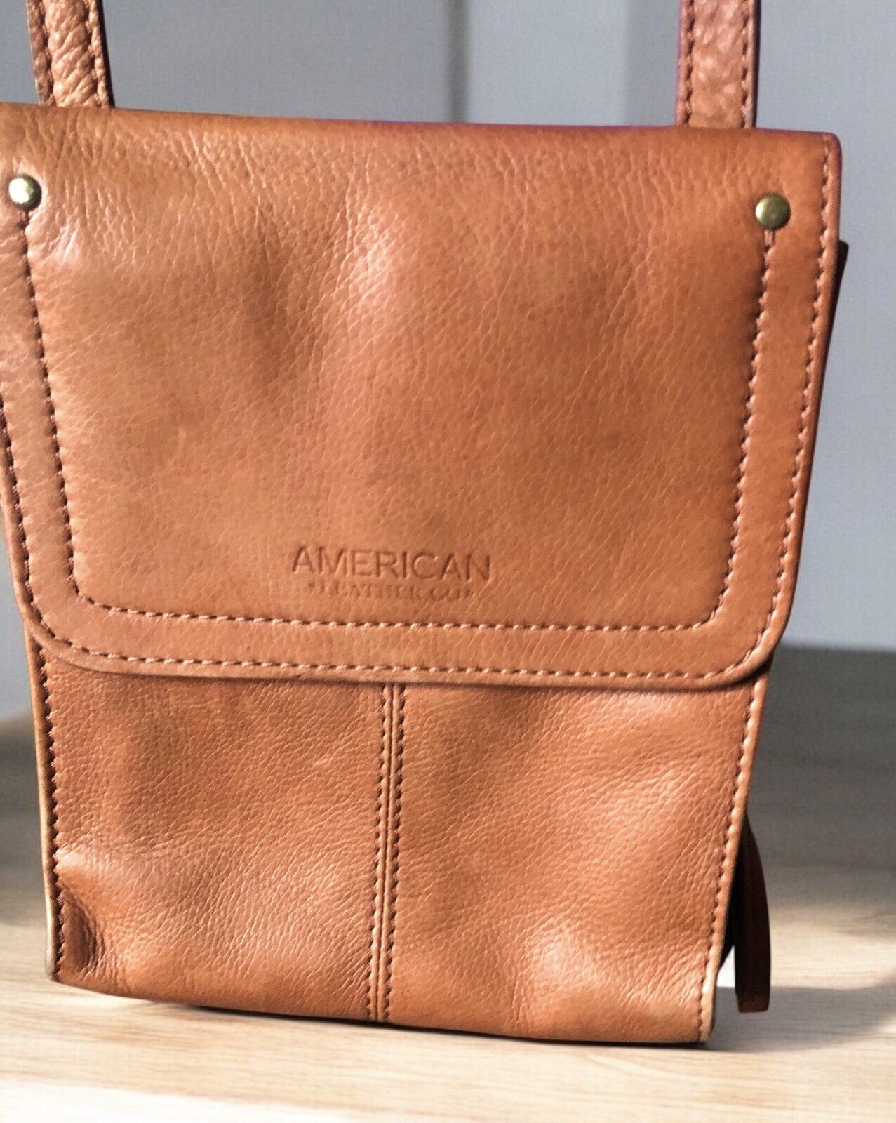 American Leather Co. Brandy RFID Leather Crossbody Kansas Smooth Small