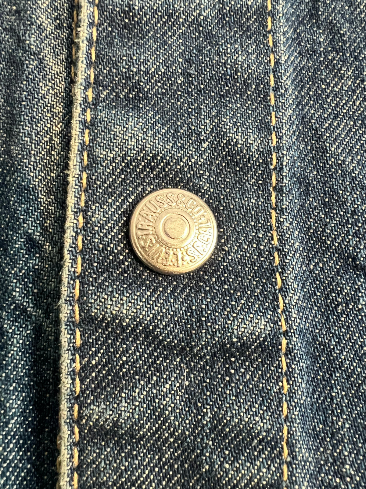 Levi’s Engineered Twisted Jacket M Trucker 41″ Denim Rare LVC-ish Y2K Made 2000