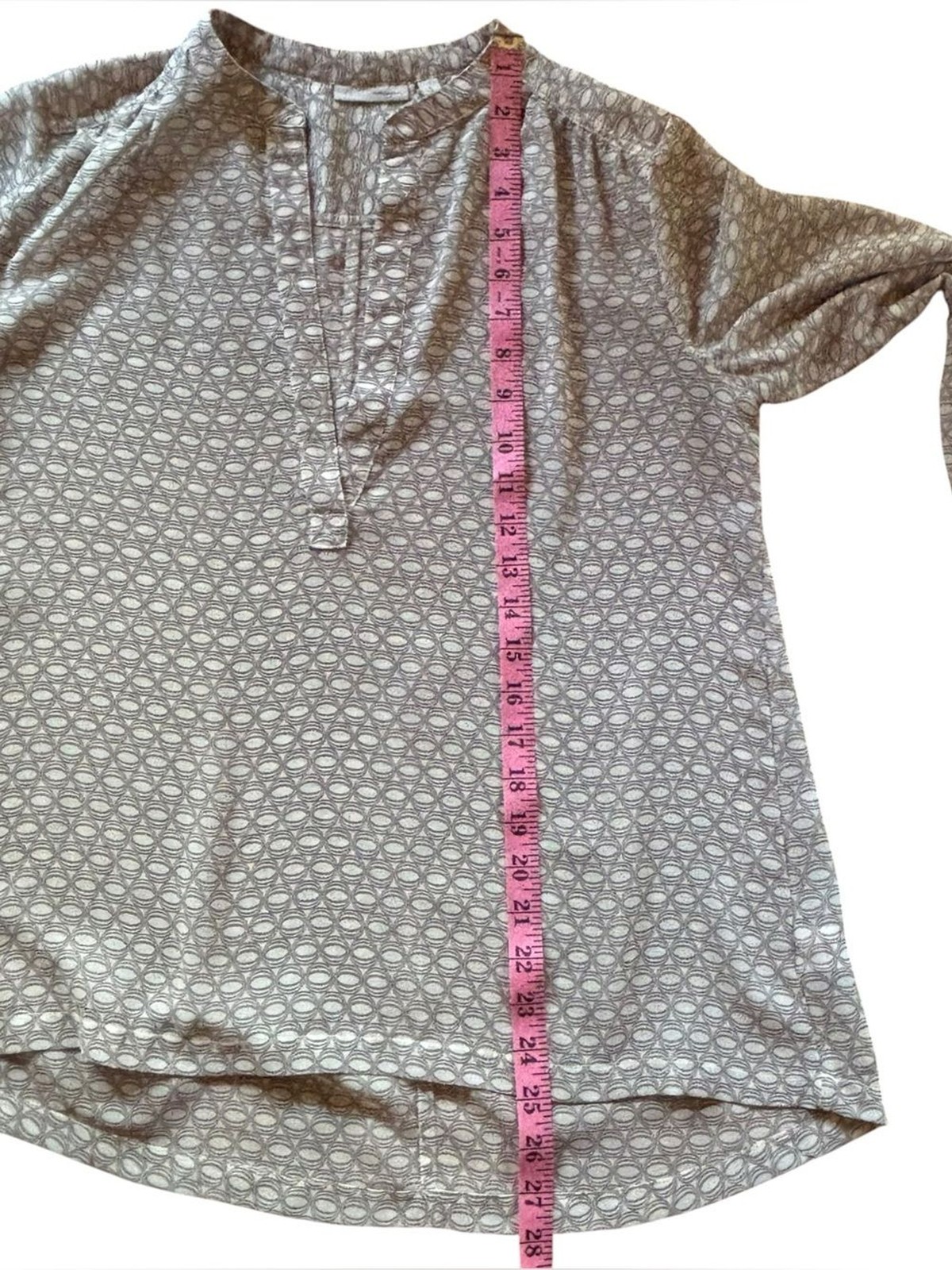 Halogen Sheer Geometric V-Neck Blouse Long Sleeve Office Lightweight Layering