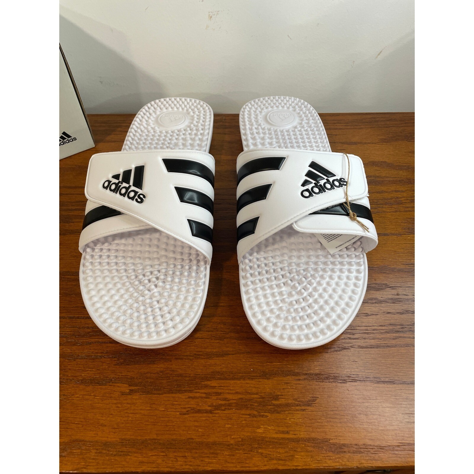 NEW Adidas Adissage Slides Mens 17 Sandals Massage Comfort Sport White Black