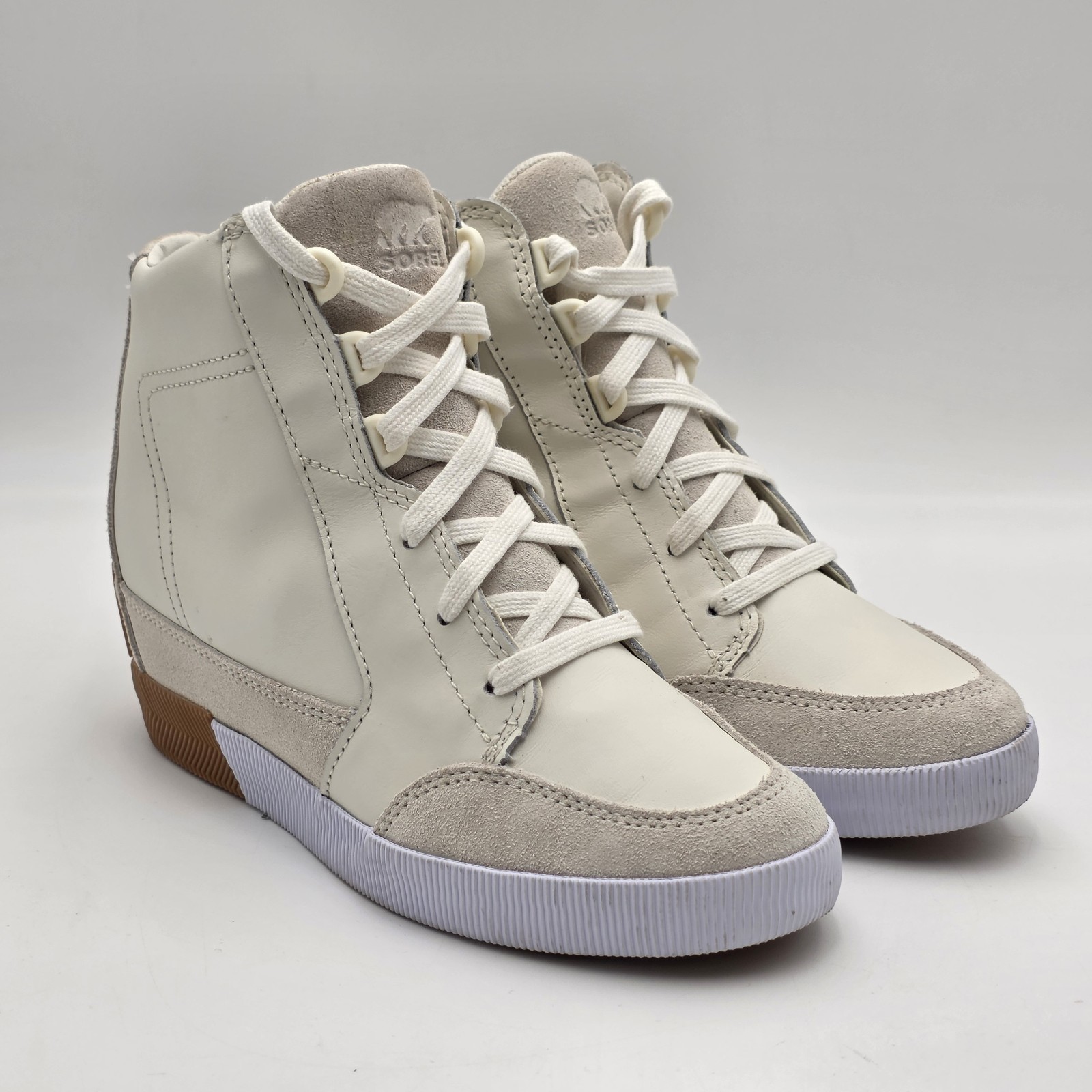 Sorel Women’s 7.5 Boots Hidden Wedge White Sea Salt Gum Out N About Waterproof