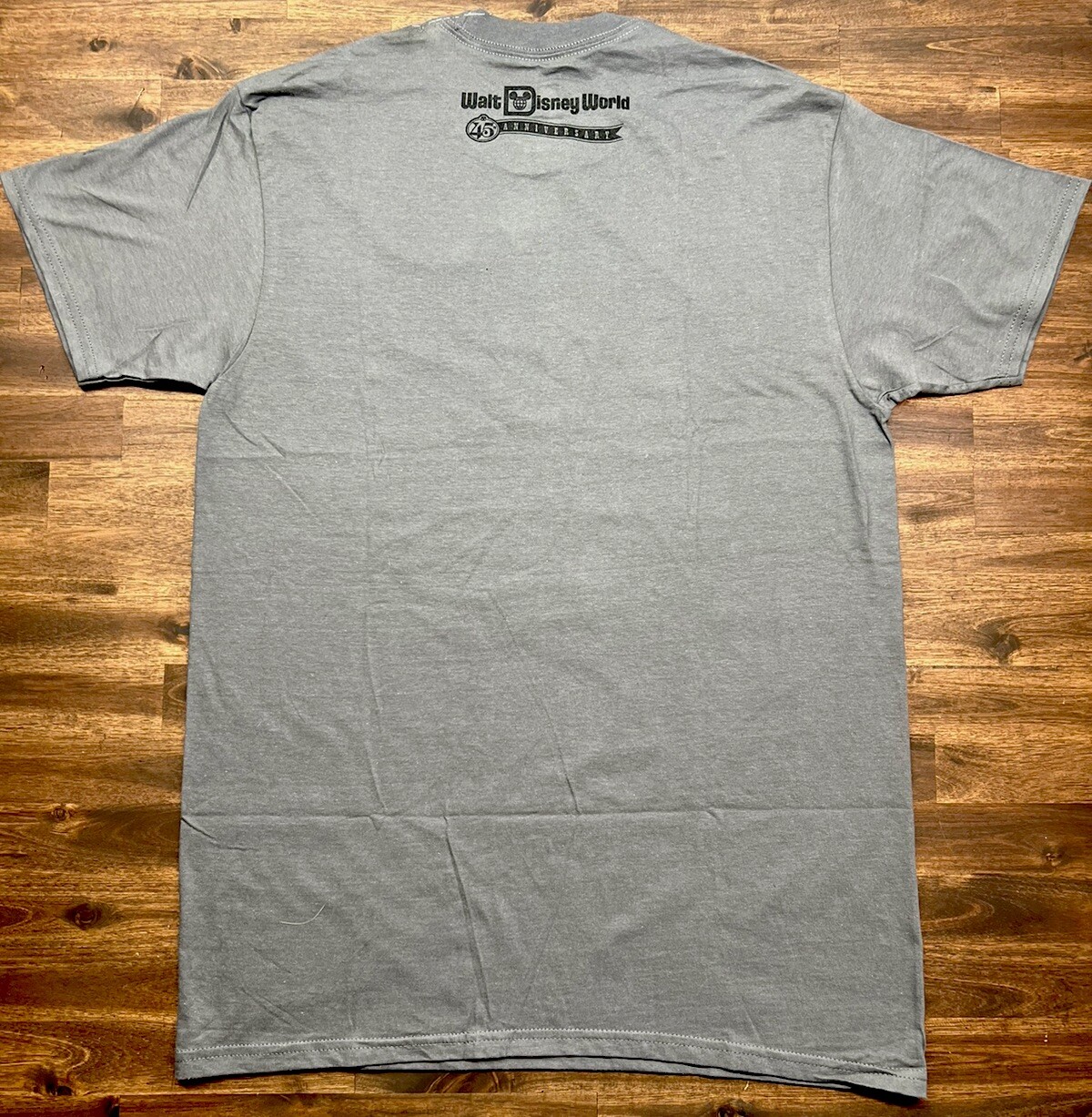 Disney’s The Haunted Mansion 45TH Anniversary Tee Shirt Medium Glow in the Dark