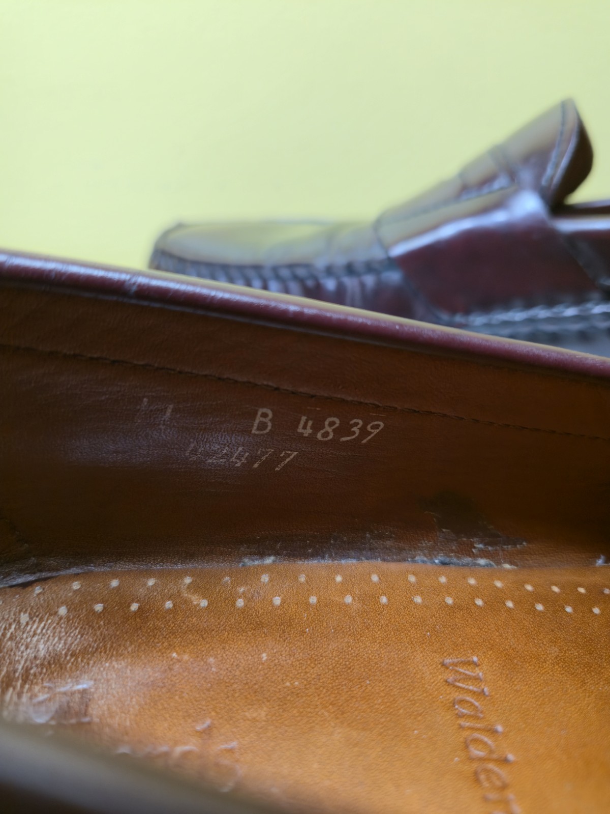 Allen Edmonds Men’s Brown Leather Penny Loafers Slip-On Dress Shoes 11 B
