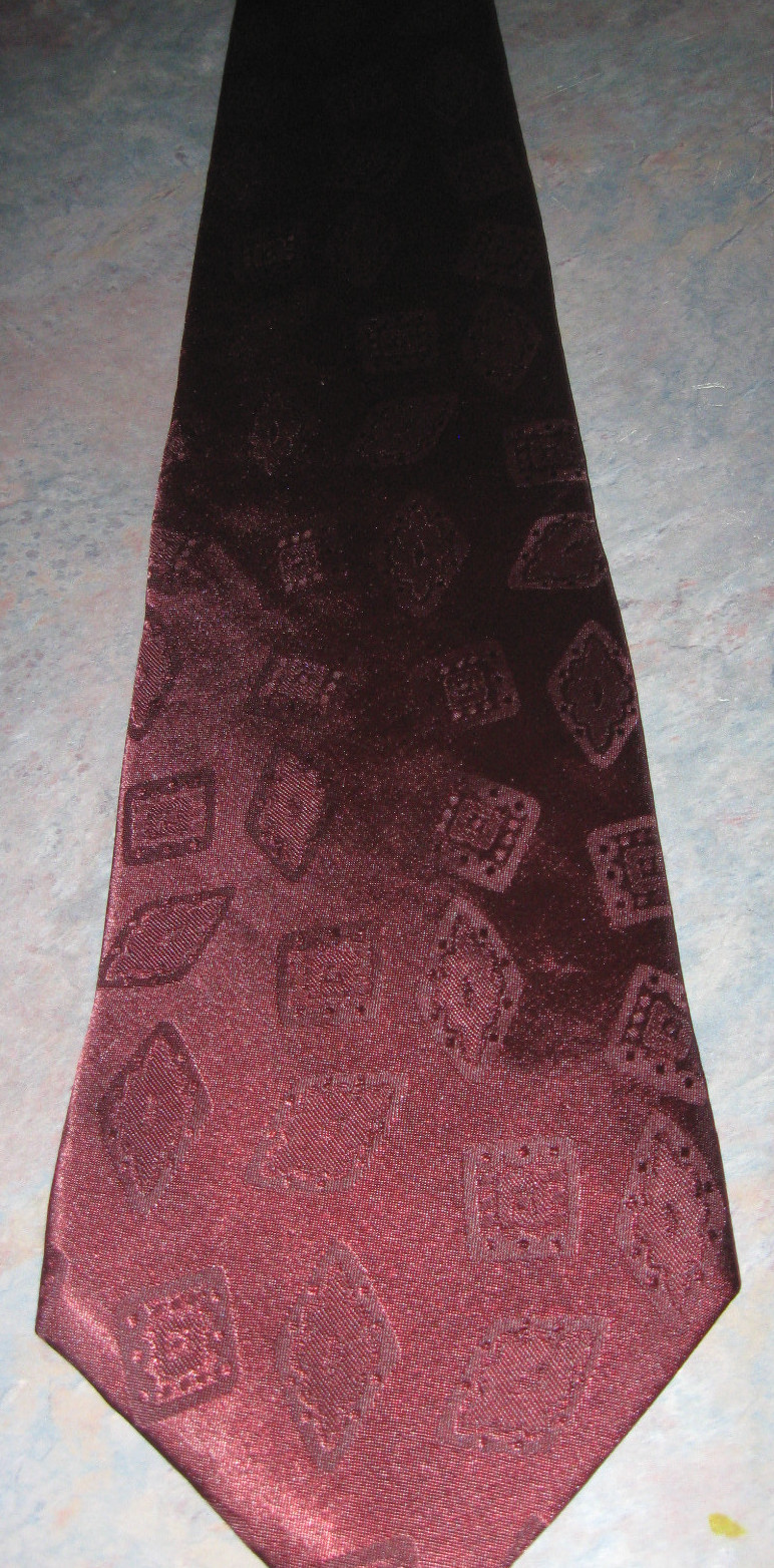 NEW!!! GEOMETRIC DESIGN Classic (57″-60″) NECKTIE BY ITALIANISSIMO