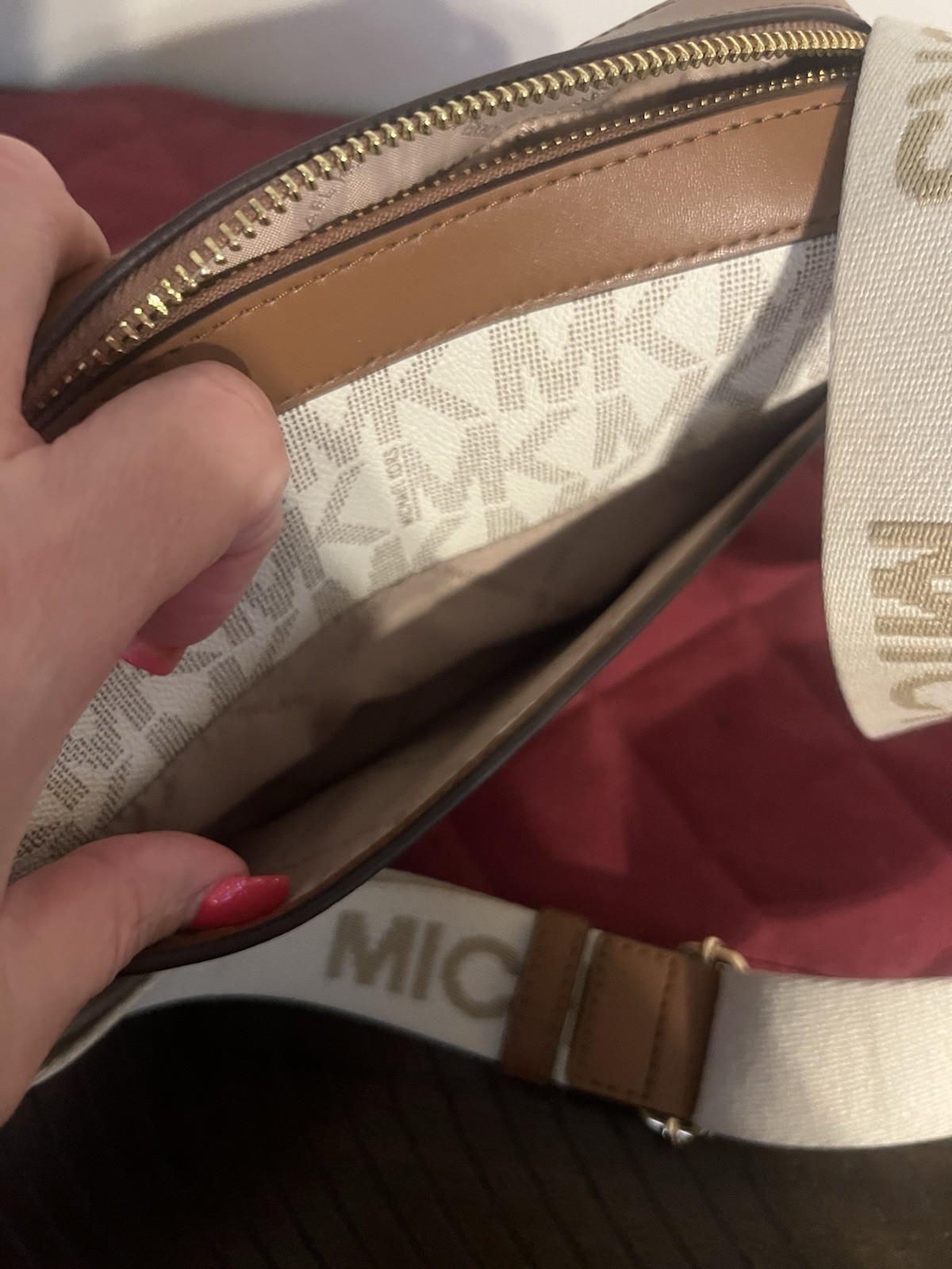 Michael Kors Signature MK Logo Zip Small Crossbody Beige/Brown Gold Strap