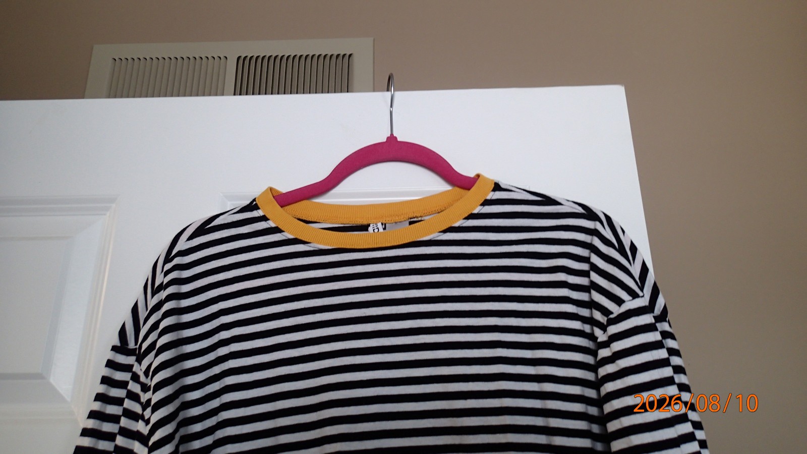 Divided Women’s Stripped Top Size Small