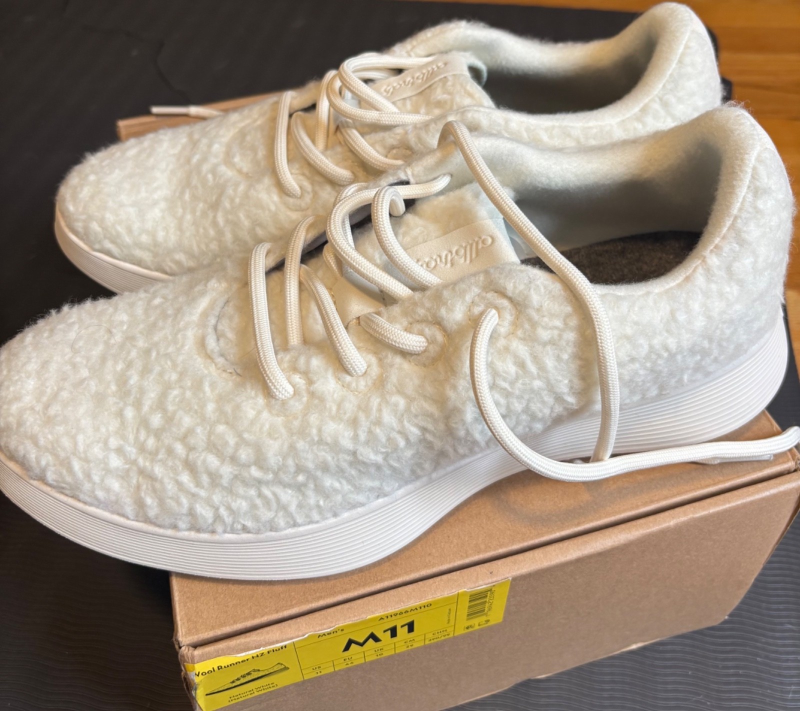 Allbirds Men’s Wool Runner NZ Fluff Natural White Size 11 Sneakers