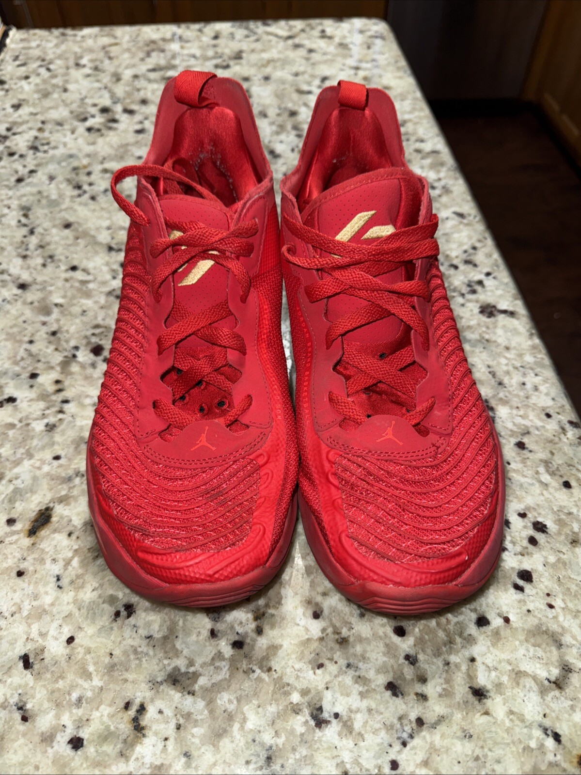 Mens Jordan Luka 1 Size 10 University Red Pre-Owned Great Condition DN1772-676
