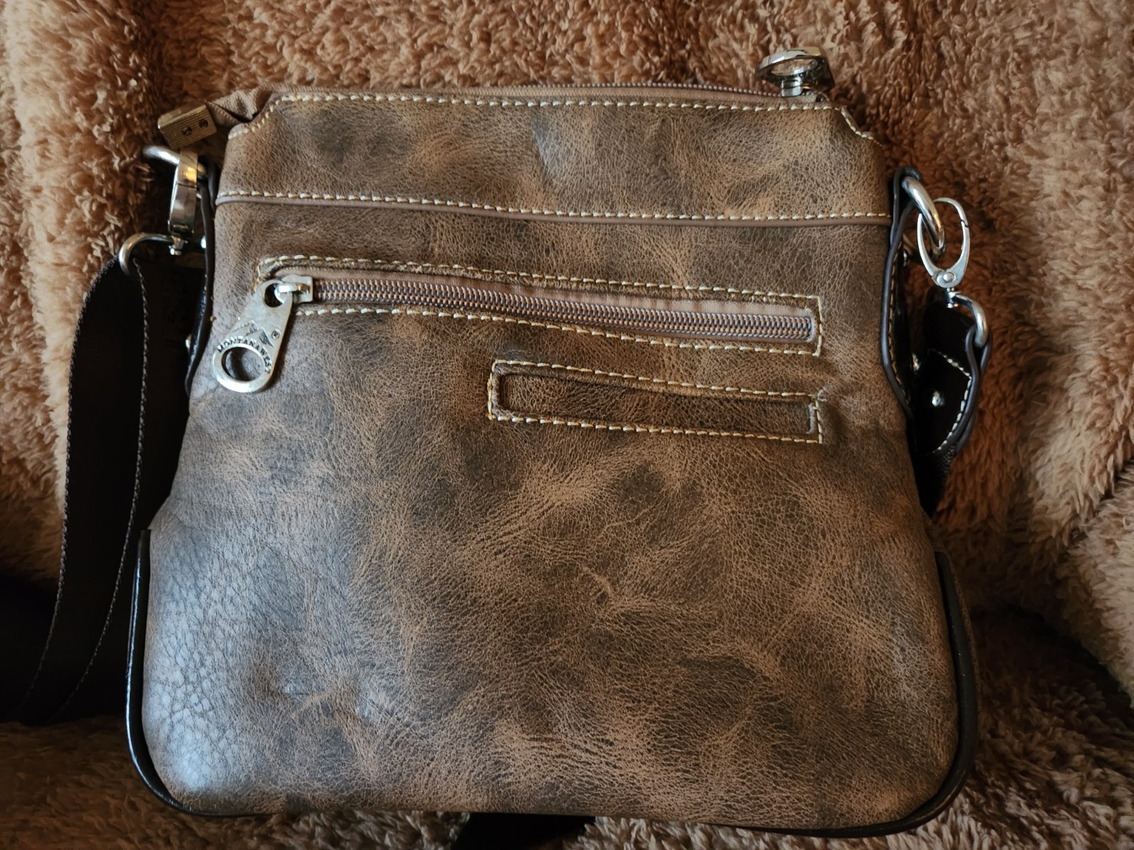 ***New without Tags*** Montana West Leather Purse With Horse design