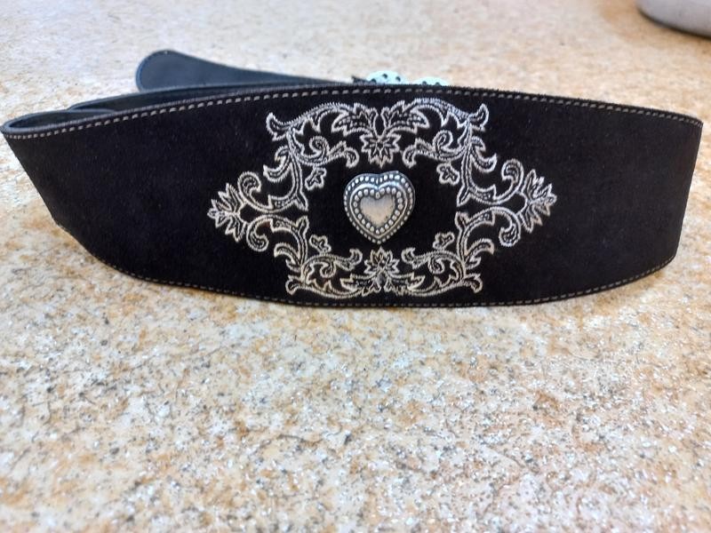 Vintage Austrian-style belt for a dirndl dress | Vintage women’s leather belt