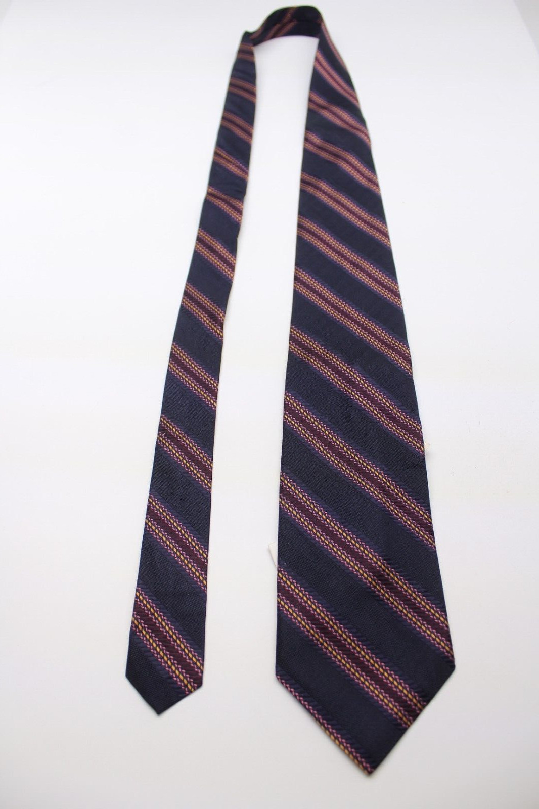 75) NEW JOSEPH ABBOUD MEN’S TIE 100% SILK MADE IN USA