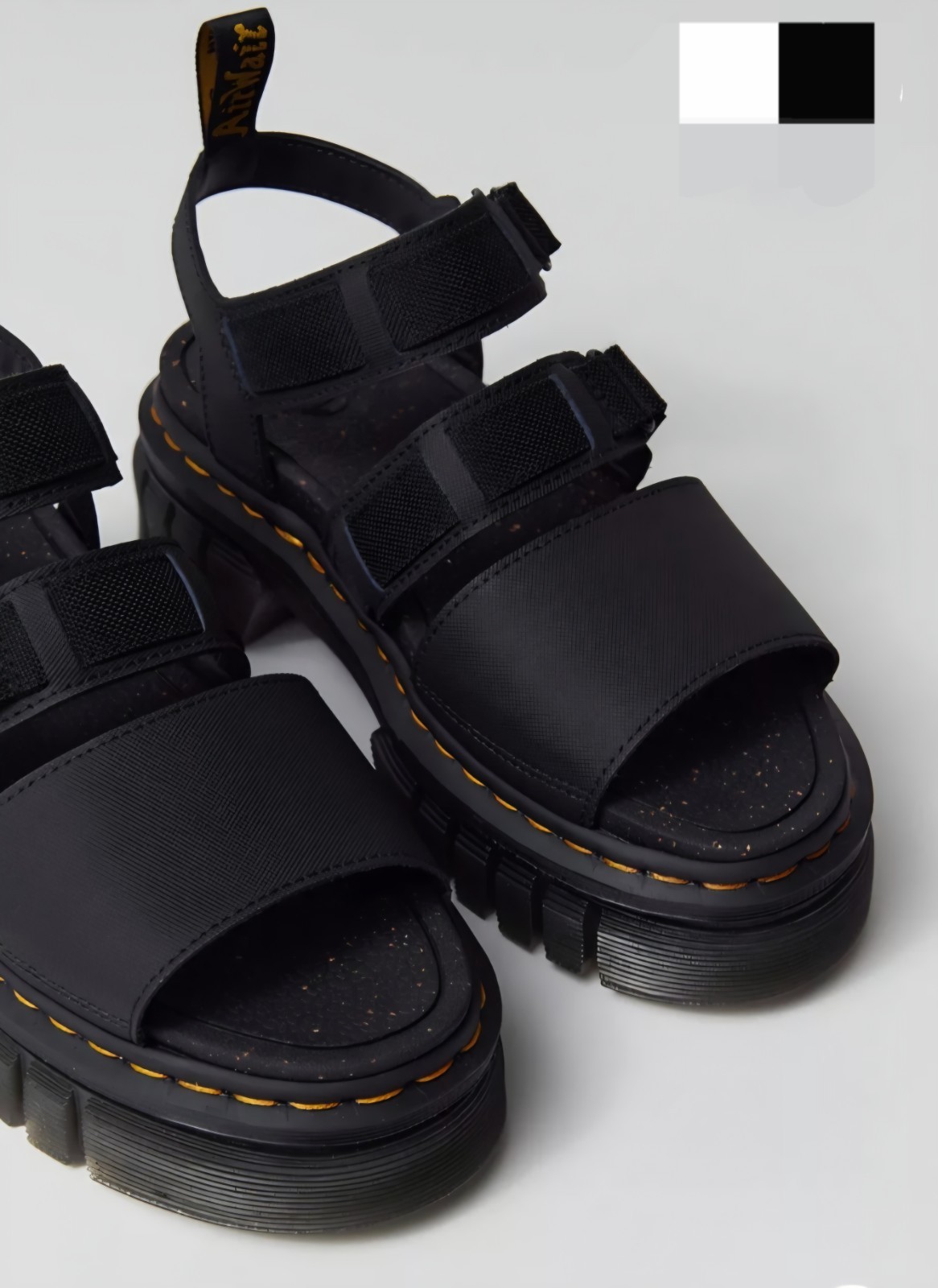 Womans Dr Martens Ricki Nappa Lux Leather 3-Strap Platform Black Sandals Size 9