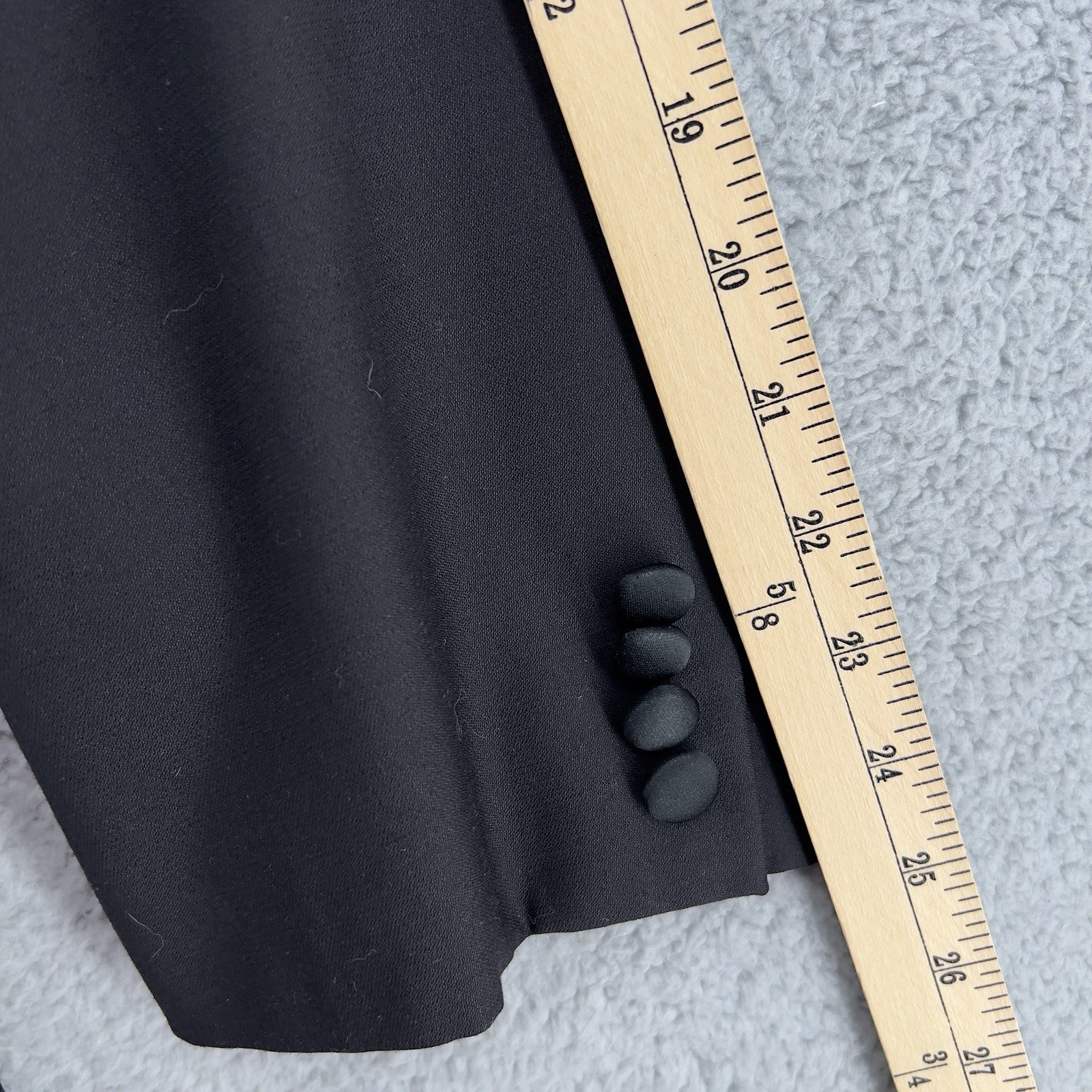 Brooks Brothers Madison 1818 Tuxedo Jacket 44R Black 100% Wool Satin Peak Lapel